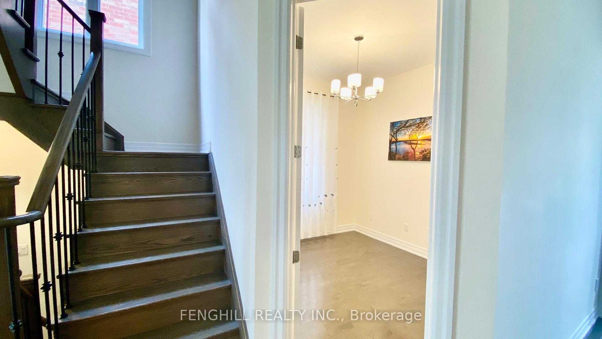 Photo 7 of 254 Touch Gold Crescent, Aurora, Bayview Southeast — HOMEH