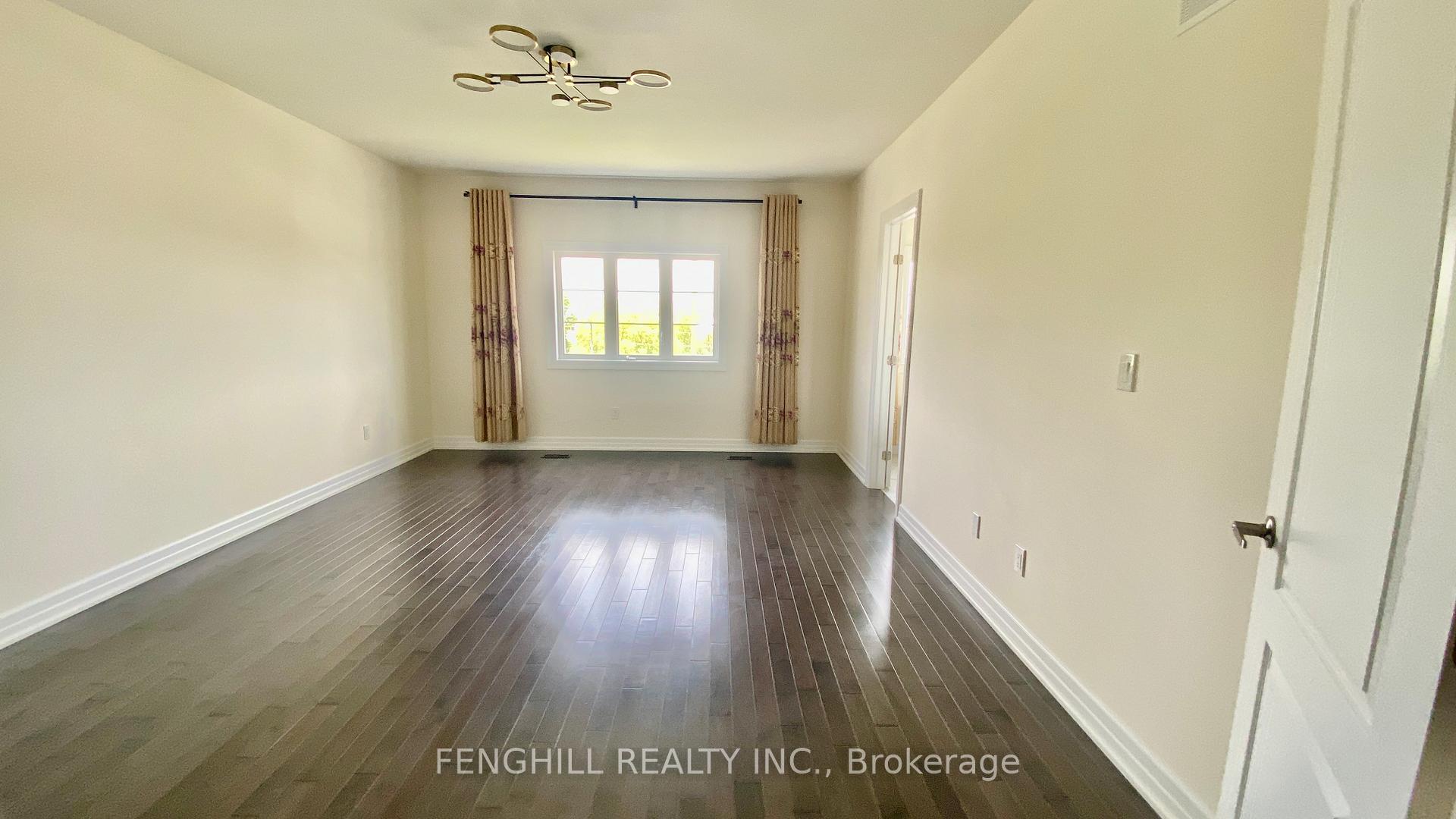 Photo 8 of 254 Touch Gold Crescent, Aurora, Bayview Southeast — HOMEH