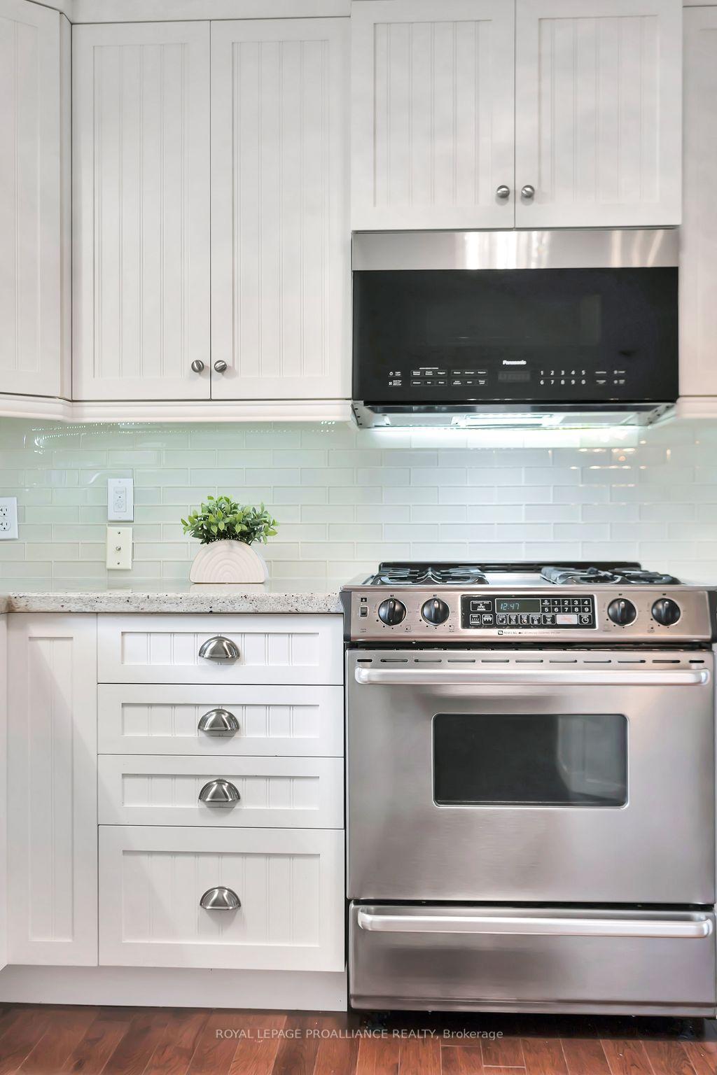 Photo 14 of 3 Hazel Court, Belleville, Belleville Ward — HOMEH