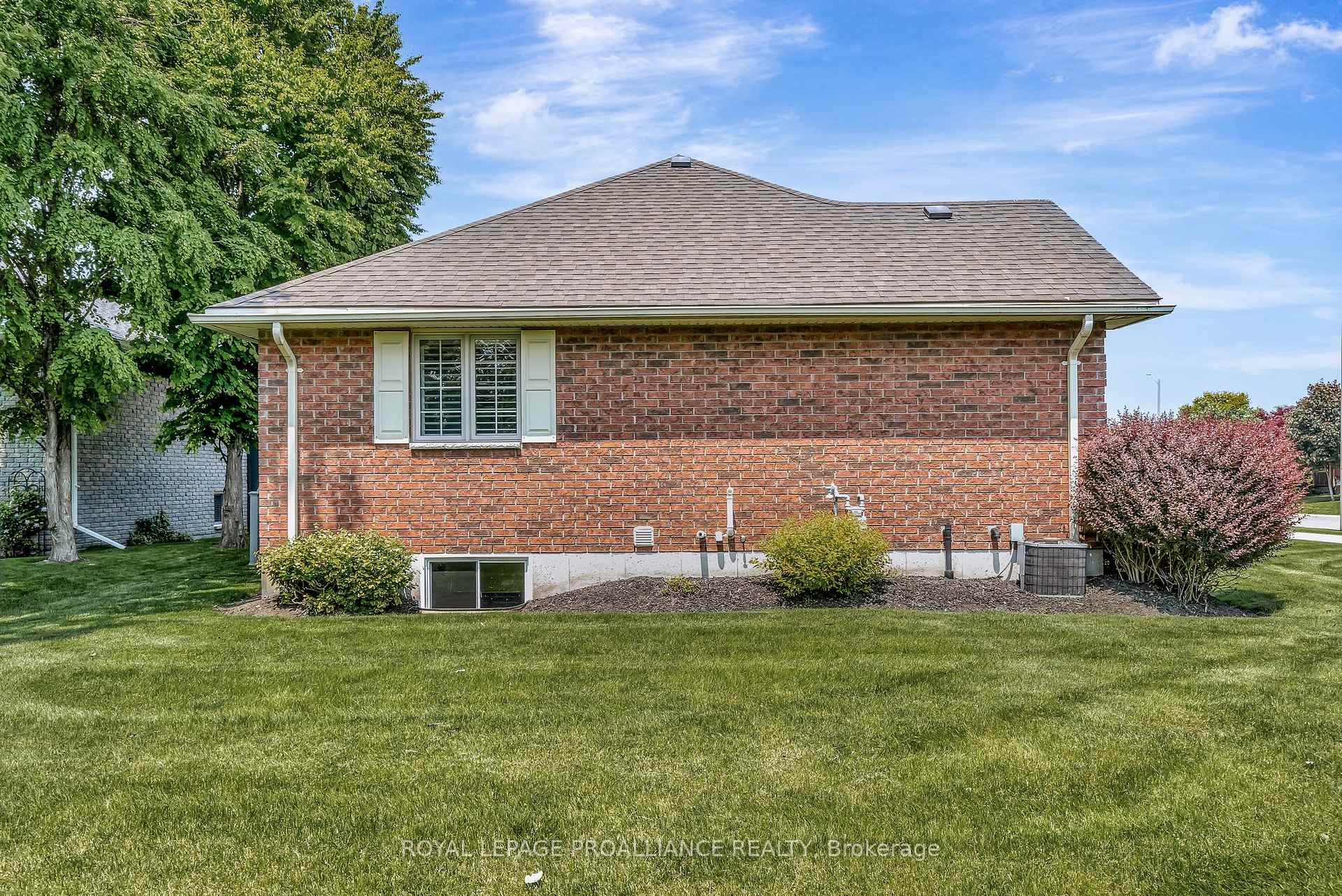 Photo 36 of 3 Hazel Court, Belleville, Belleville Ward — HOMEH