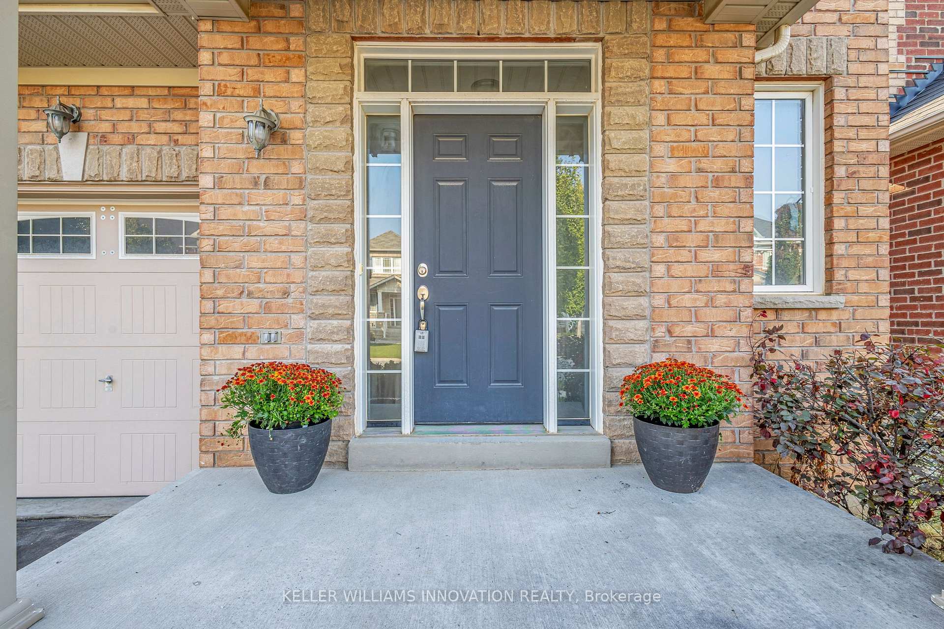 Photo 6 of 392 Kincardine Terrace, Milton, Scott — HOMEH