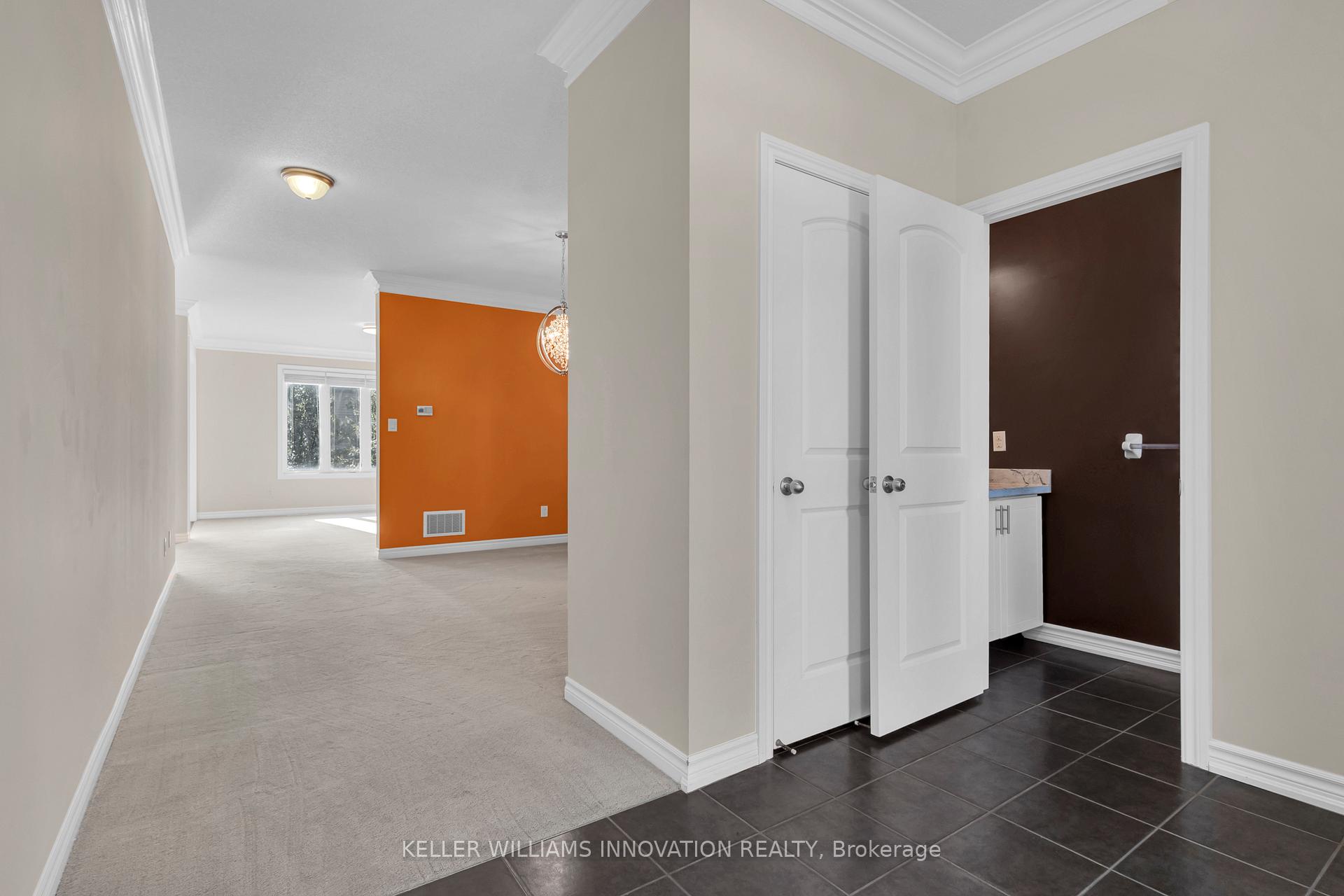Photo 9 of 392 Kincardine Terrace, Milton, Scott — HOMEH
