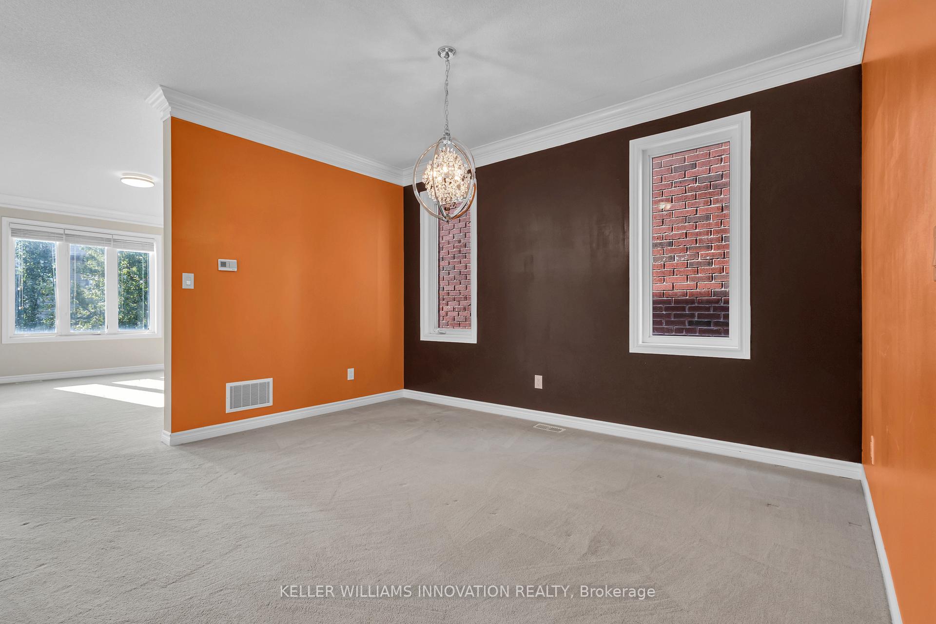 Photo 10 of 392 Kincardine Terrace, Milton, Scott — HOMEH