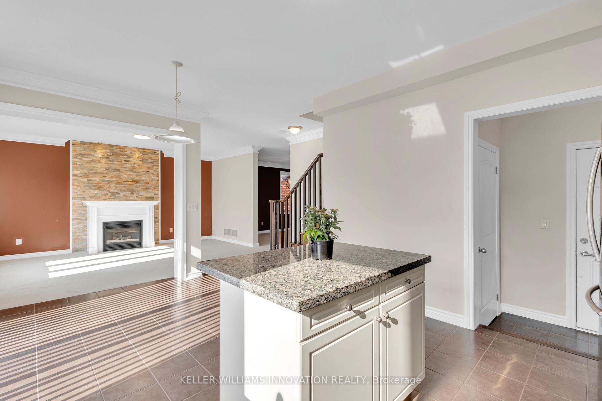 Photo 21 of 392 Kincardine Terrace, Milton, Scott — HOMEH