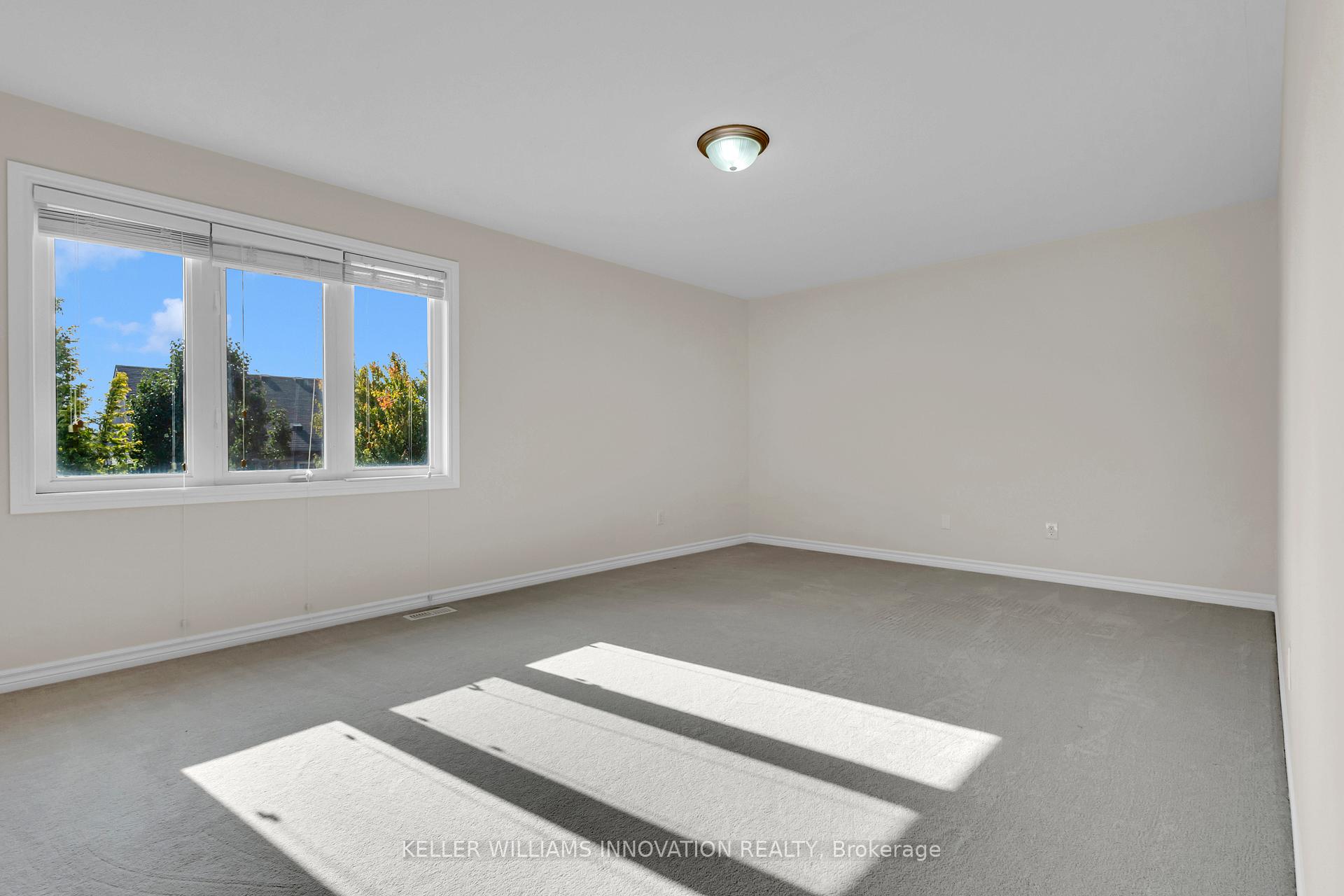 Photo 24 of 392 Kincardine Terrace, Milton, Scott — HOMEH