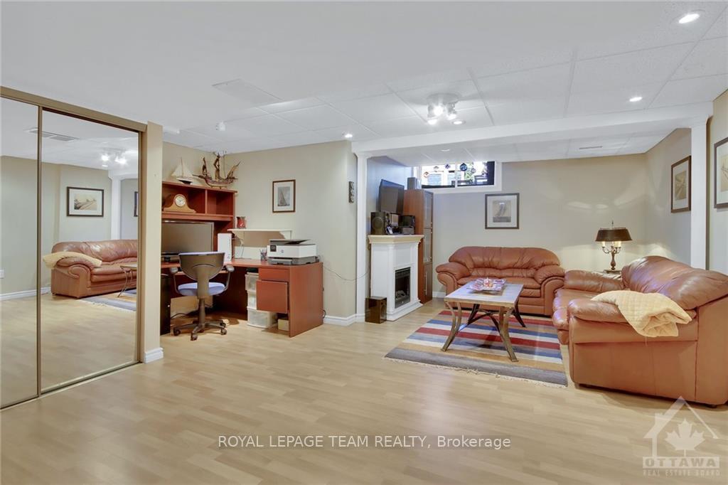 Photo 5 of 88 Goldridge Drive, Ottawa, Kanata - Kanata Lakes/Heritage Hills — HOMEH