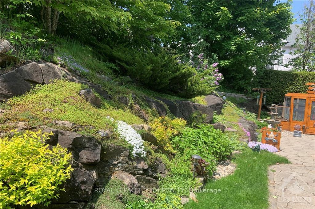Photo 7 of 88 Goldridge Drive, Ottawa, Kanata - Kanata Lakes/Heritage Hills — HOMEH