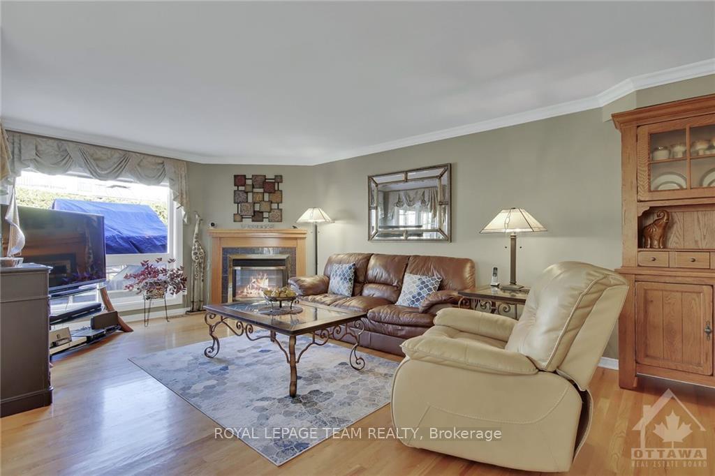 Photo 10 of 88 Goldridge Drive, Ottawa, Kanata - Kanata Lakes/Heritage Hills — HOMEH