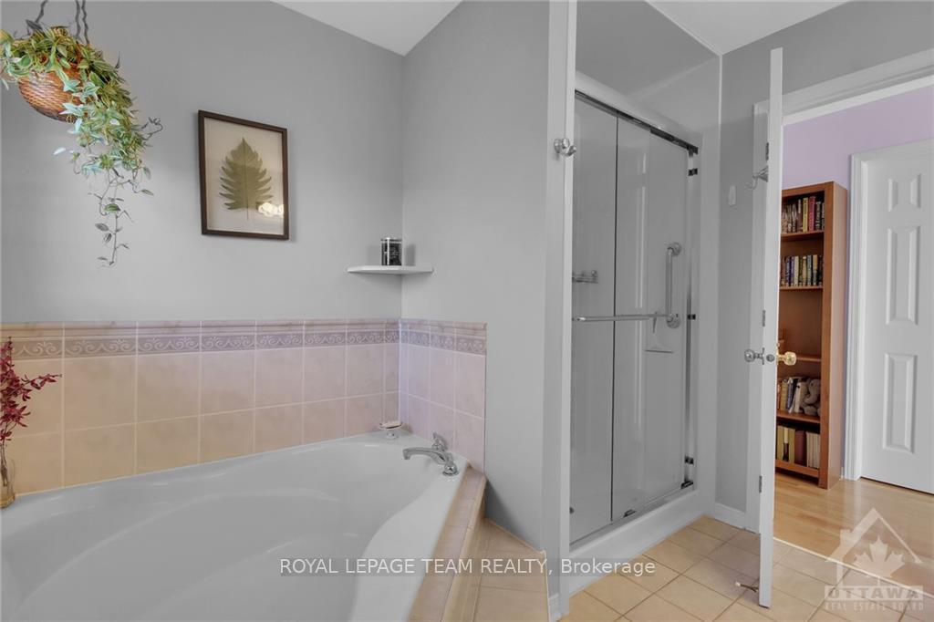 Photo 21 of 88 Goldridge Drive, Ottawa, Kanata - Kanata Lakes/Heritage Hills — HOMEH