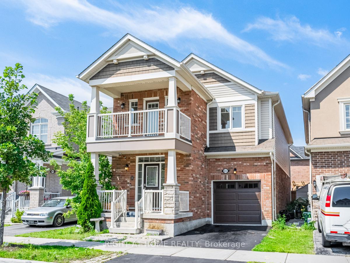 Front of 653 Langholm Street