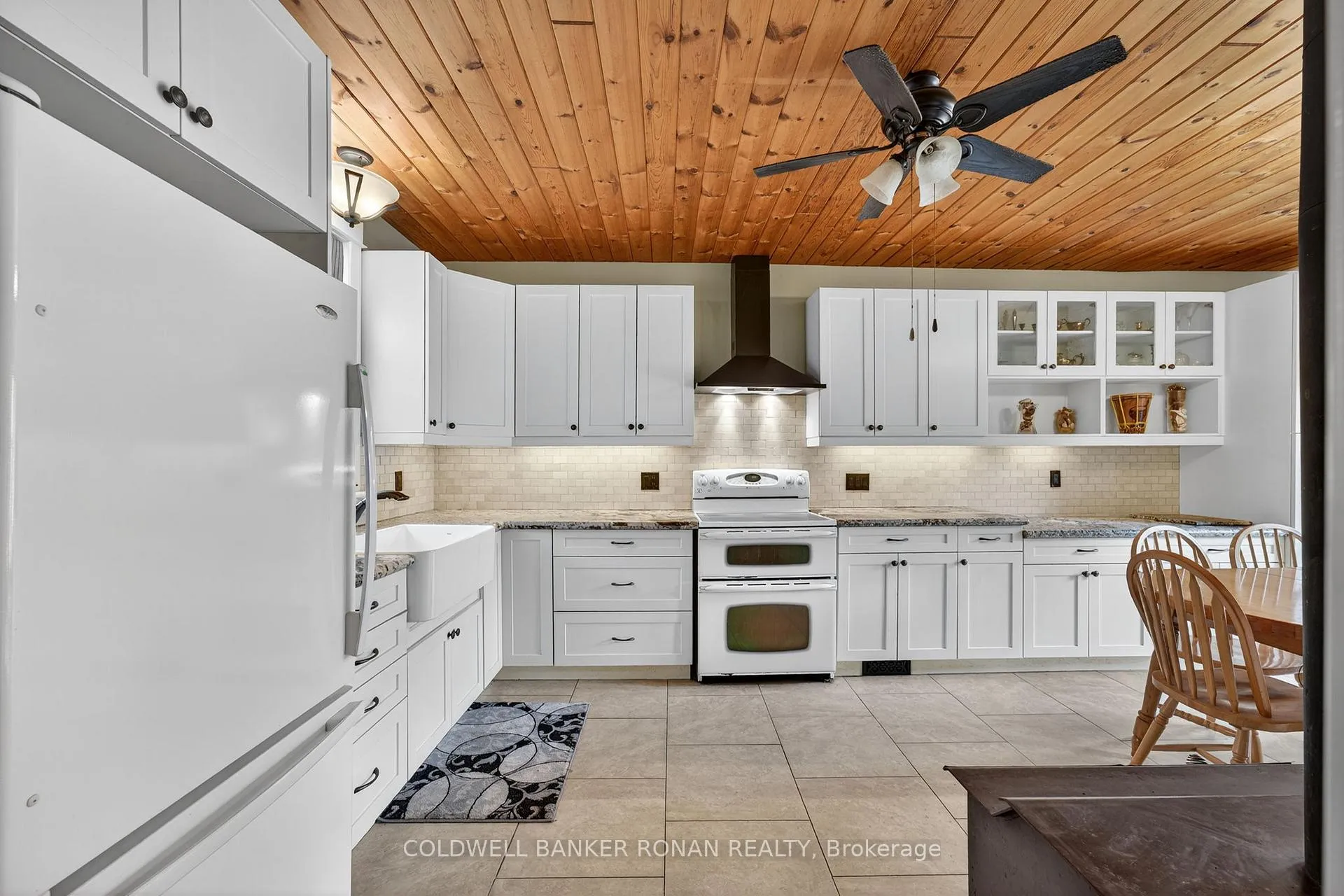 Photo 13 of 12 Nelson Street, New Tecumseth, Alliston — HOMEH