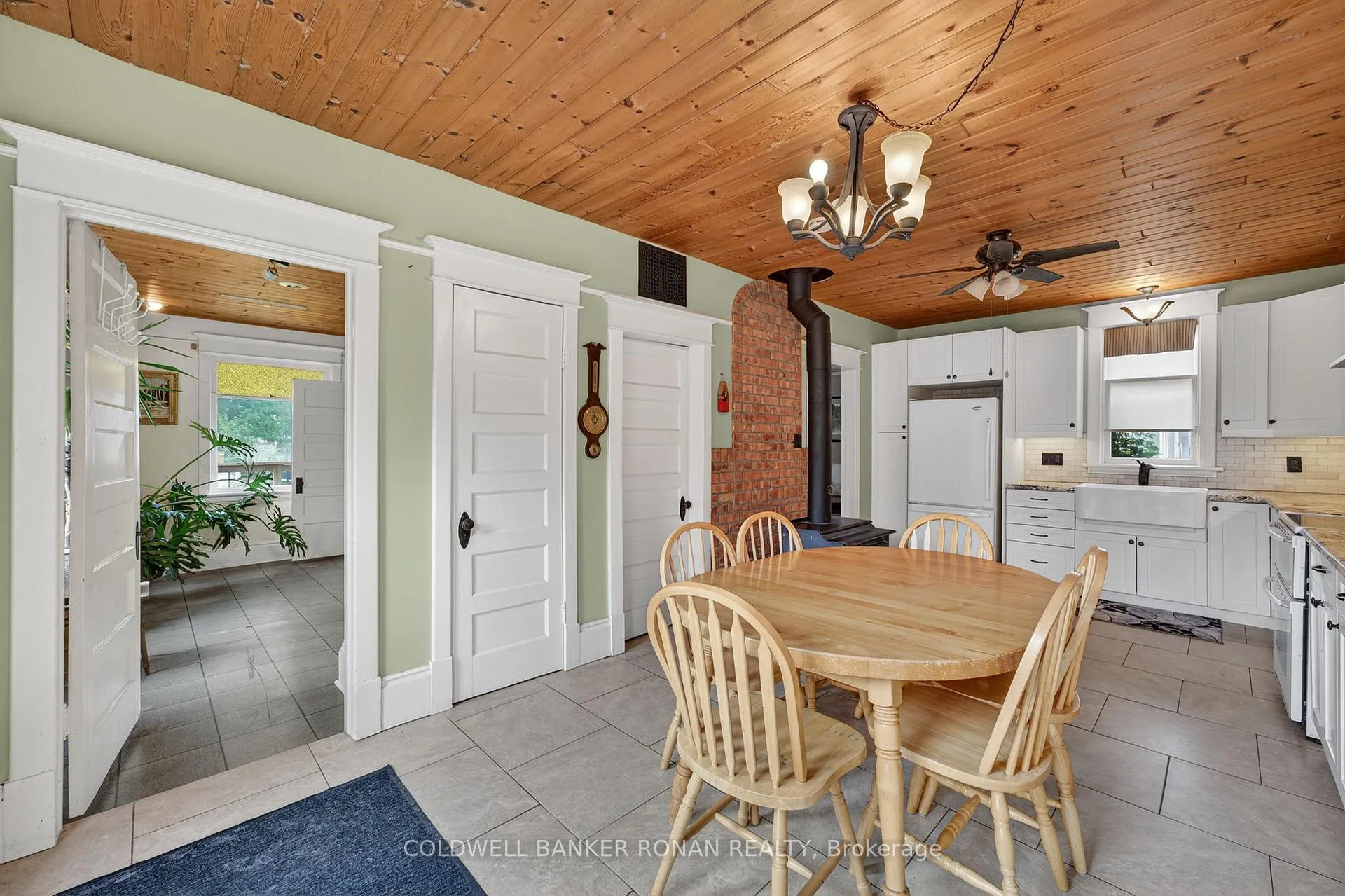 Photo 15 of 12 Nelson Street, New Tecumseth, Alliston — HOMEH