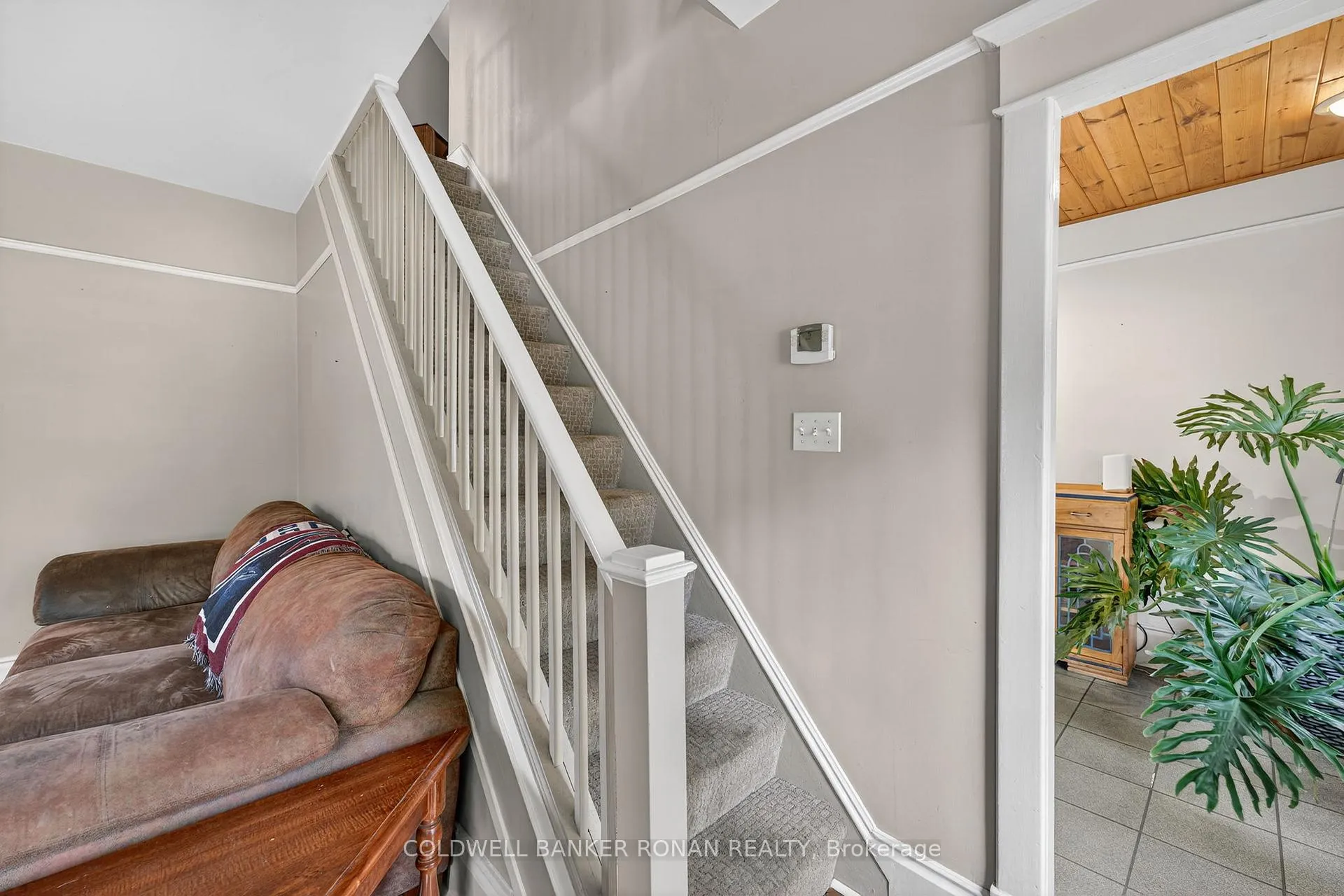 Photo 21 of 12 Nelson Street, New Tecumseth, Alliston — HOMEH