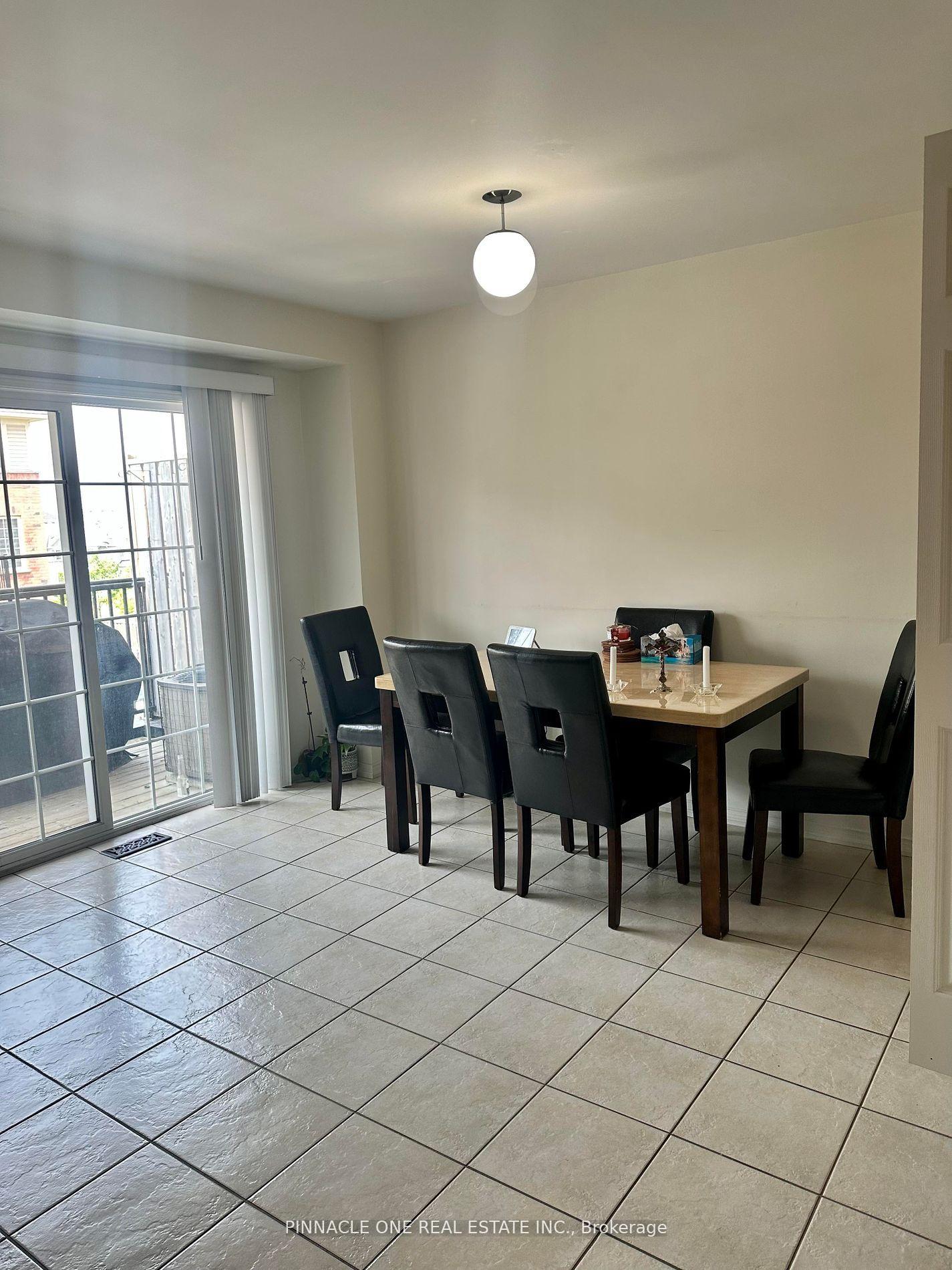 Photo 9 of 14 Blunden Road, Ajax, Central East — HOMEH