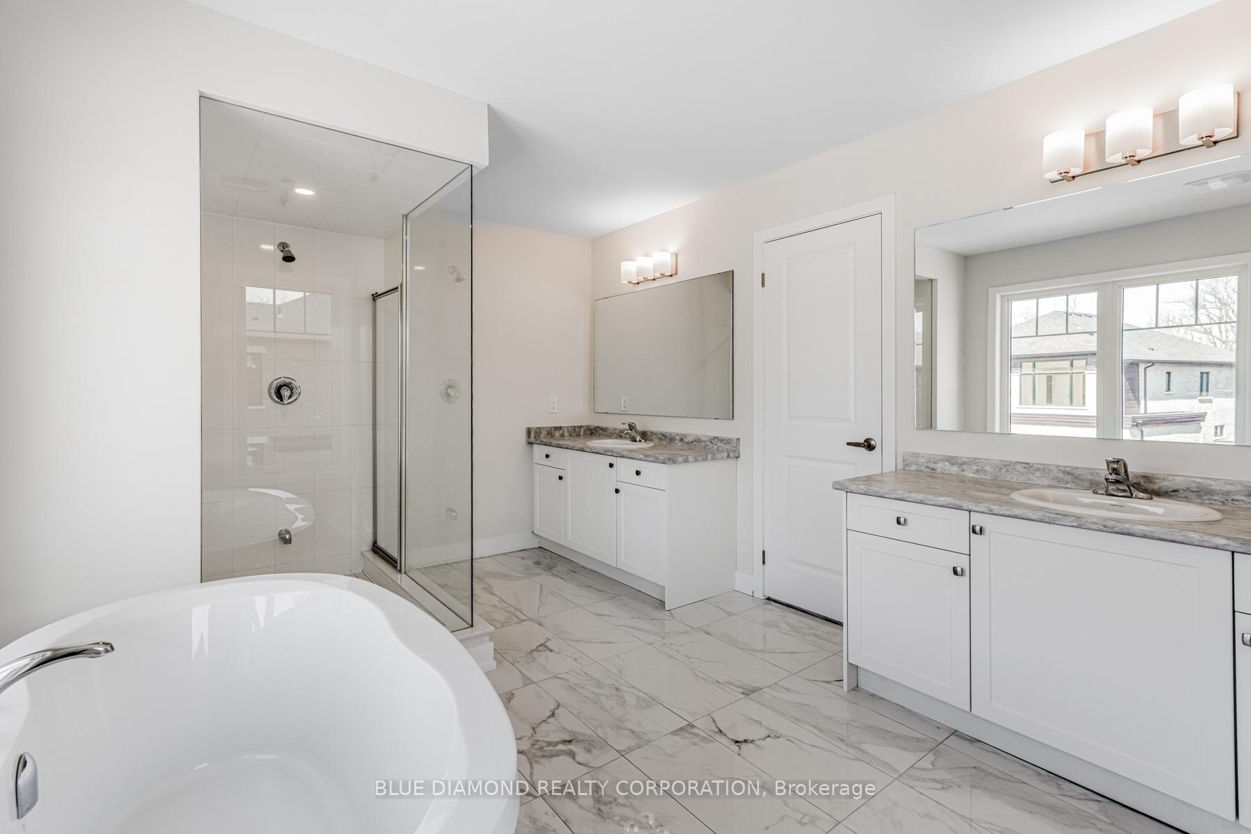 Photo 10 of 641 Fullum Landing E, Milton, Cobban — HOMEH