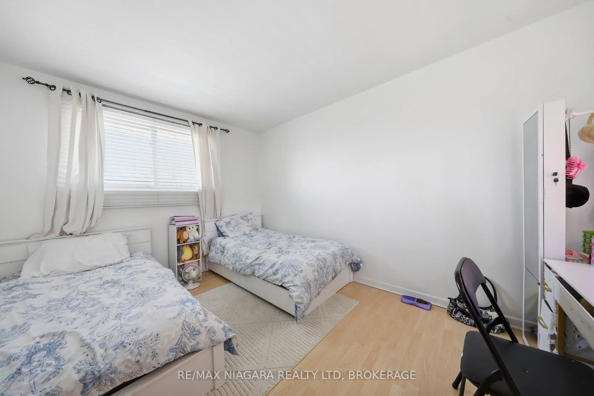 Photo 21 of 40 Via Dell Monte Street, St. Catharines, Burleigh Hill — HOMEH
