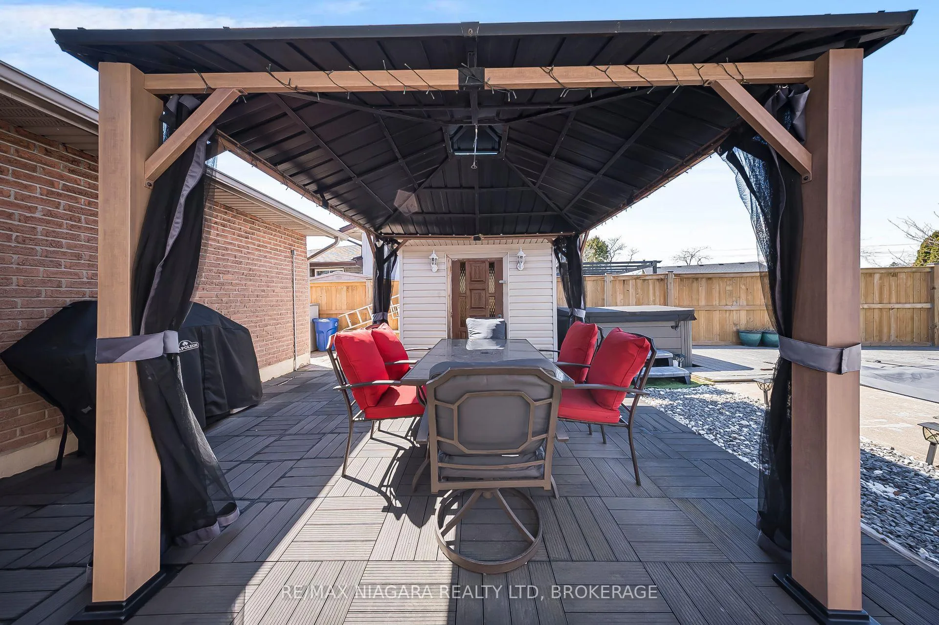 Photo 29 of 40 Via Dell Monte Street, St. Catharines, Burleigh Hill — HOMEH