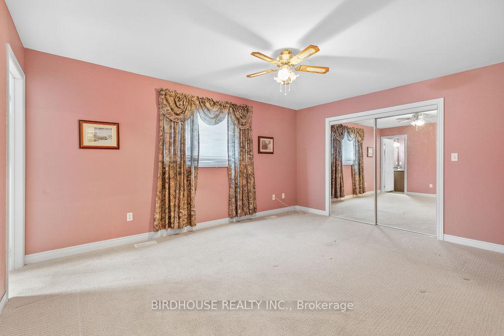 Photo 12 of 7 Samuel Place, Kawartha Lakes, Lindsay — HOMEH