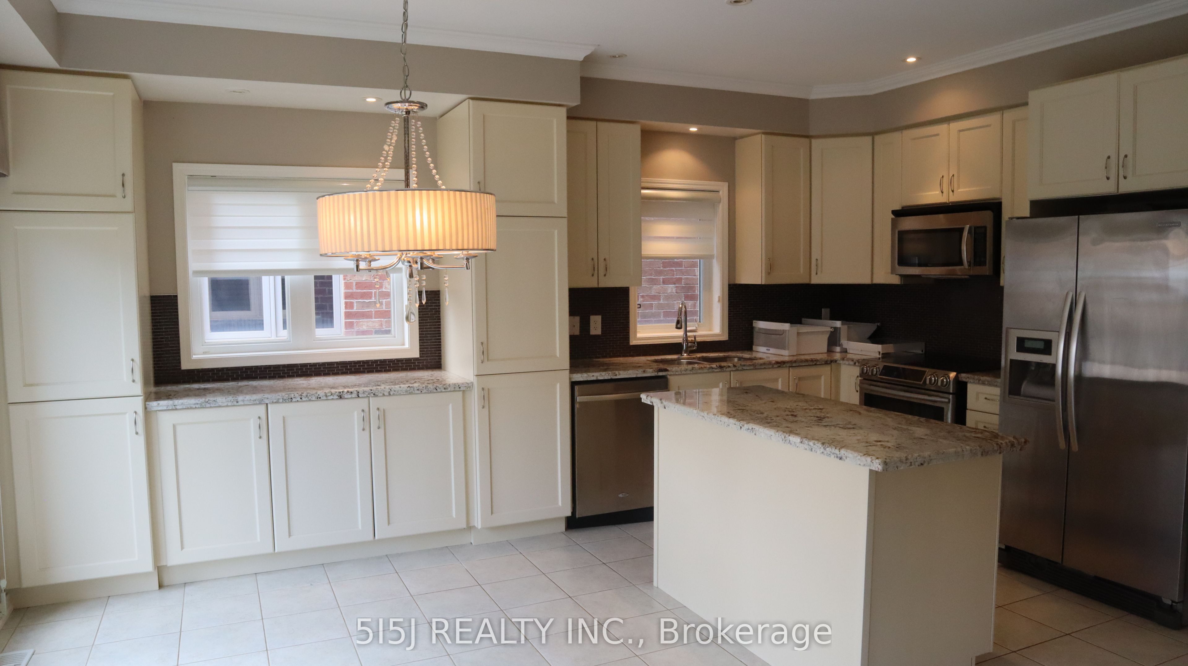 Photo 33 of 3349 Minerva Way, Burlington, Alton — HOMEH