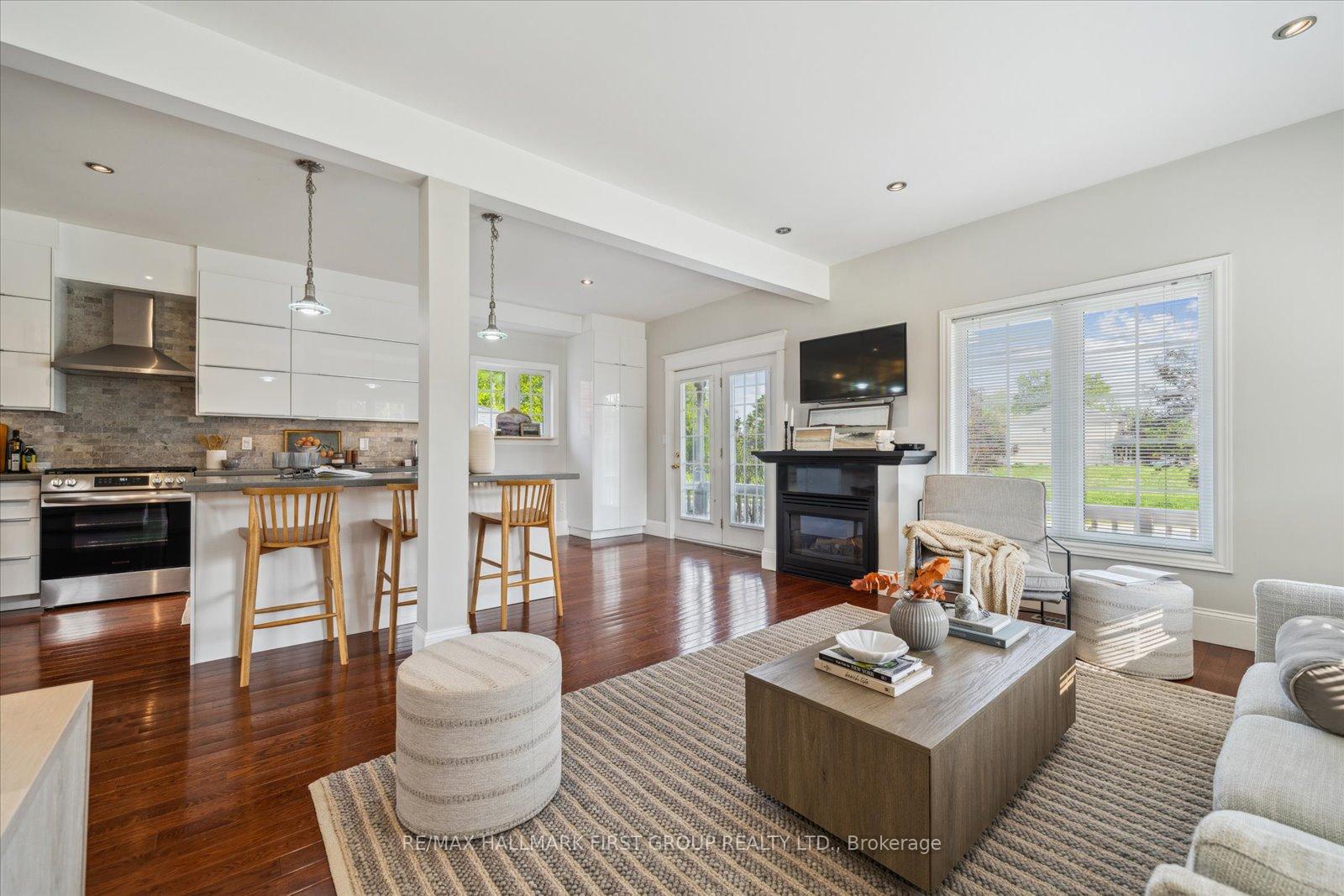 Photo 8 of 937 Pickering Beach Road, Ajax, South East — HOMEH