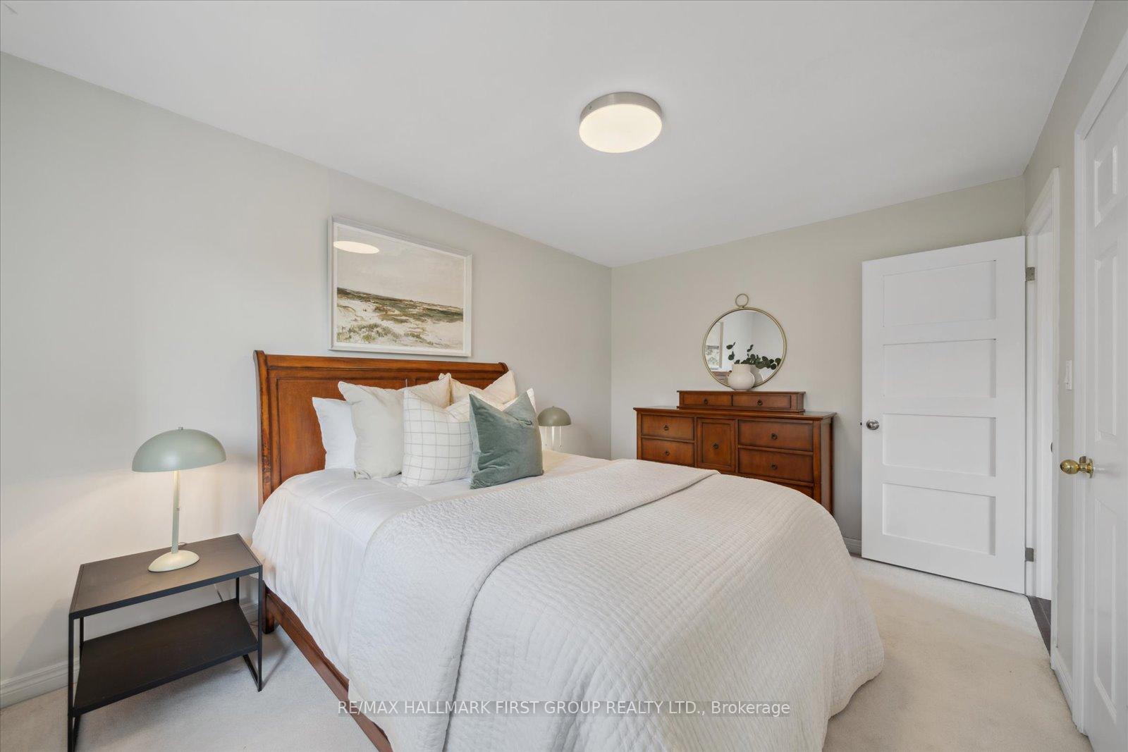 Photo 22 of 937 Pickering Beach Road, Ajax, South East — HOMEH