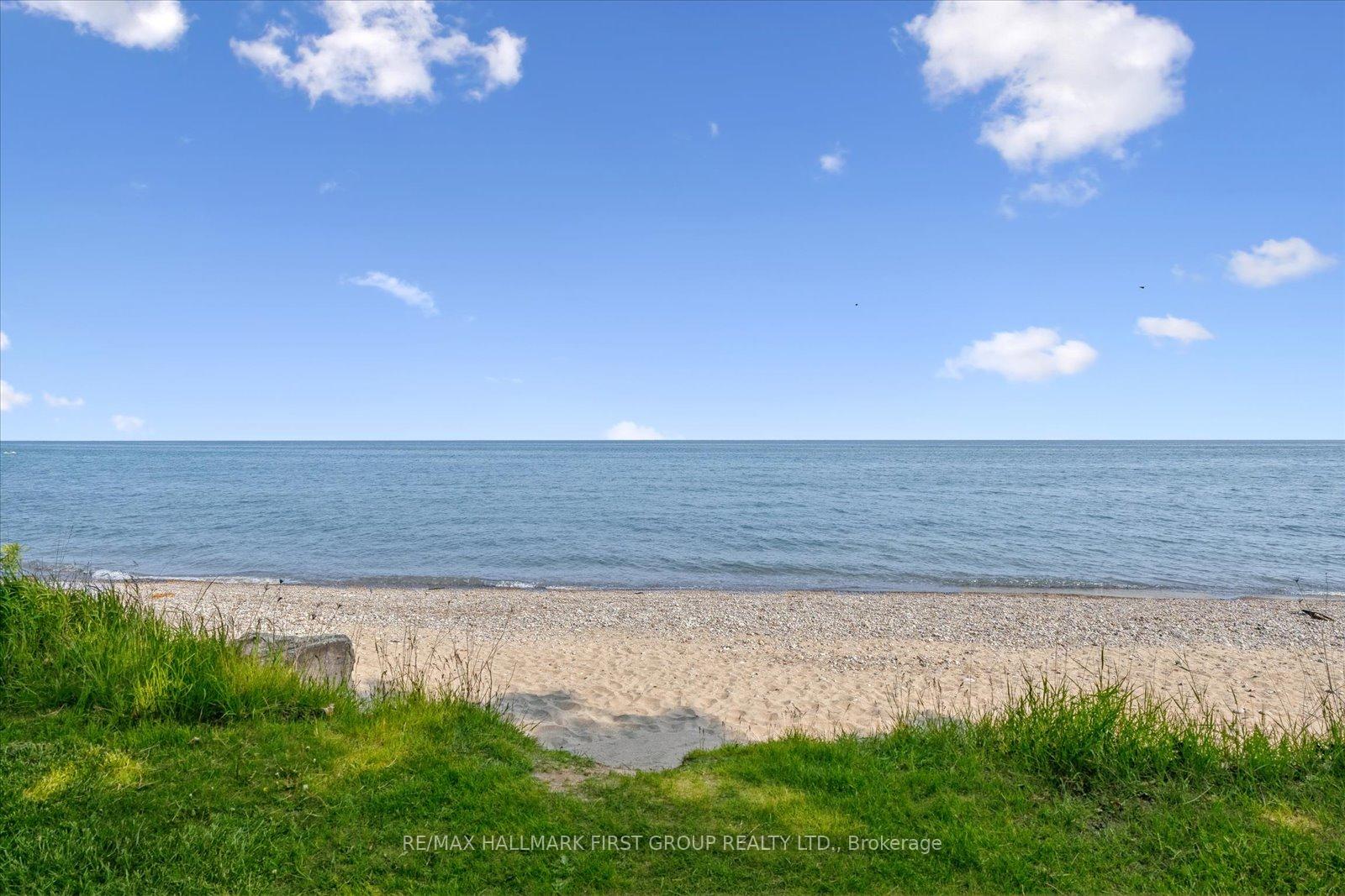 Photo 34 of 937 Pickering Beach Road, Ajax, South East — HOMEH