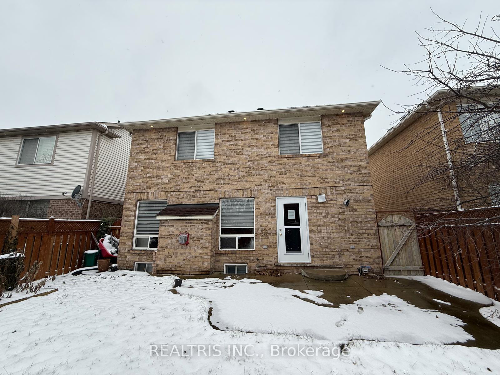 Photo 27 of 649 Marley Crescent, Milton, Beaty — HOMEH