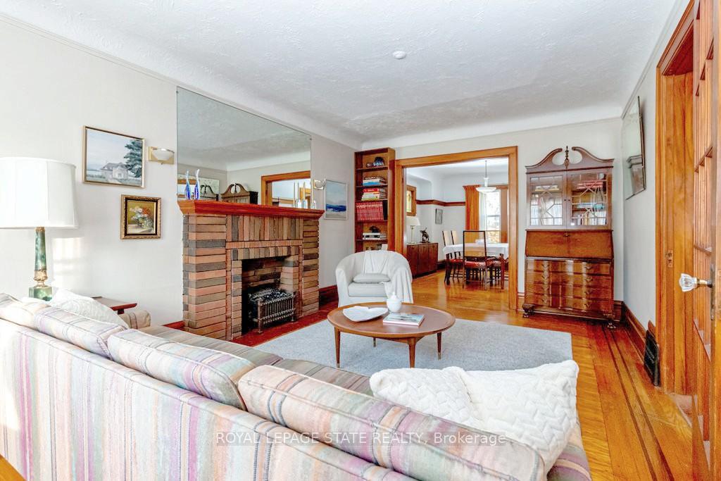 Photo 6 of 86 Dromore Crescent, Hamilton, Westdale — HOMEH