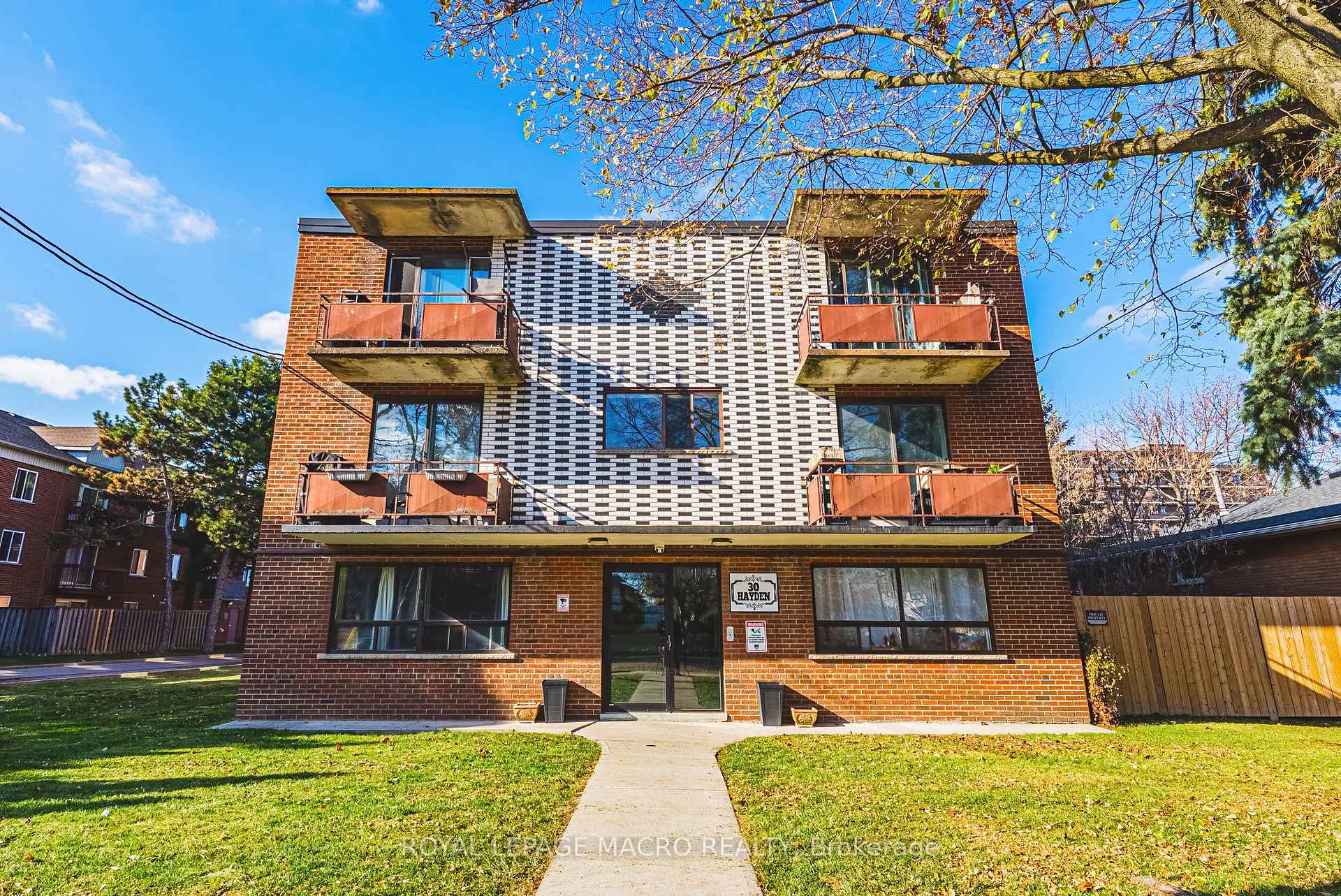 Photo 2 of 30 Hayden Street, Hamilton, Greeningdon — HOMEH