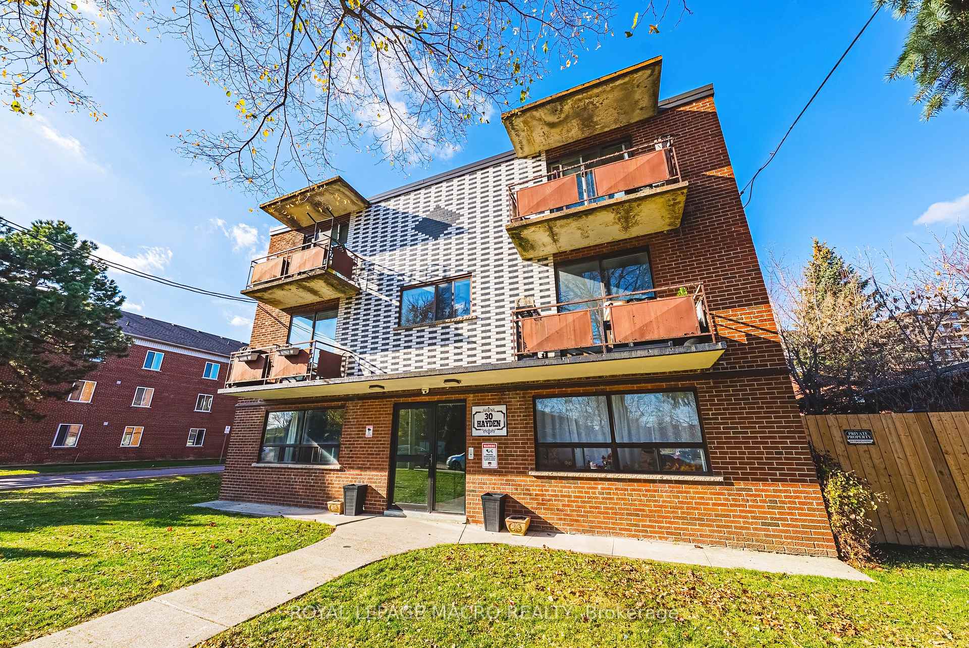 Photo 3 of 30 Hayden Street, Hamilton, Greeningdon — HOMEH