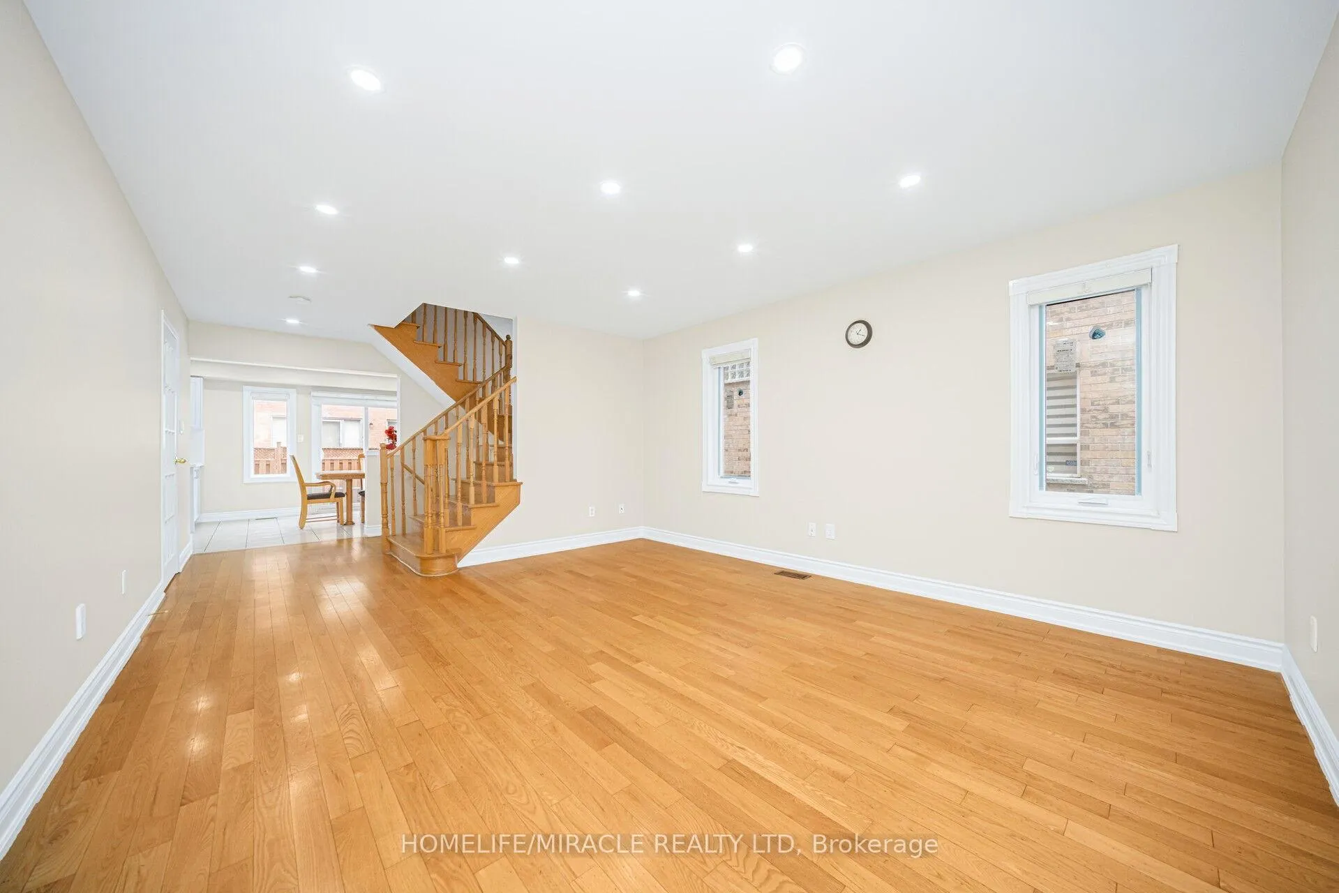 Photo 7 of 15 Starhill Crescent, Brampton, Sandringham-Wellington — HOMEH