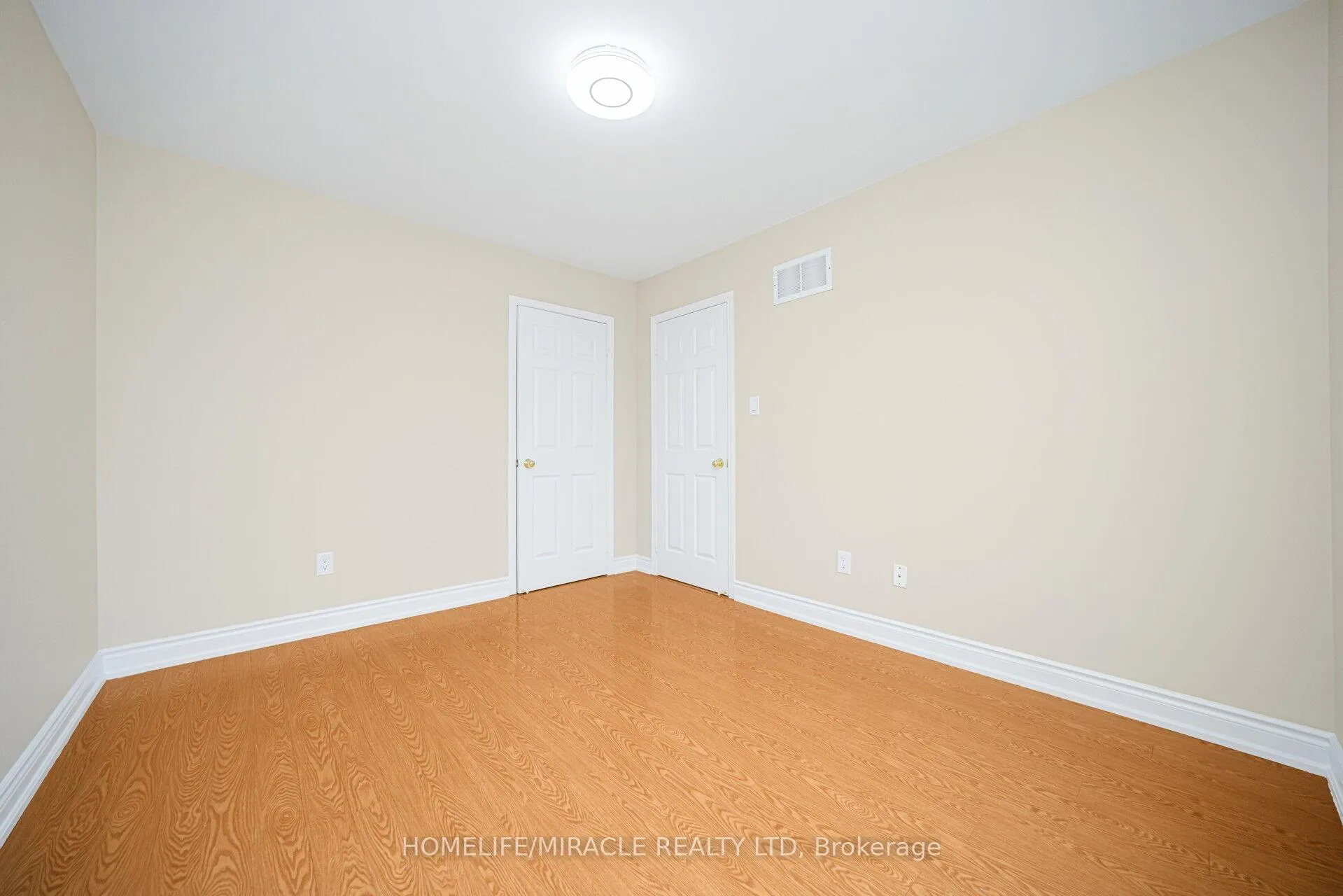 Photo 30 of 15 Starhill Crescent, Brampton, Sandringham-Wellington — HOMEH