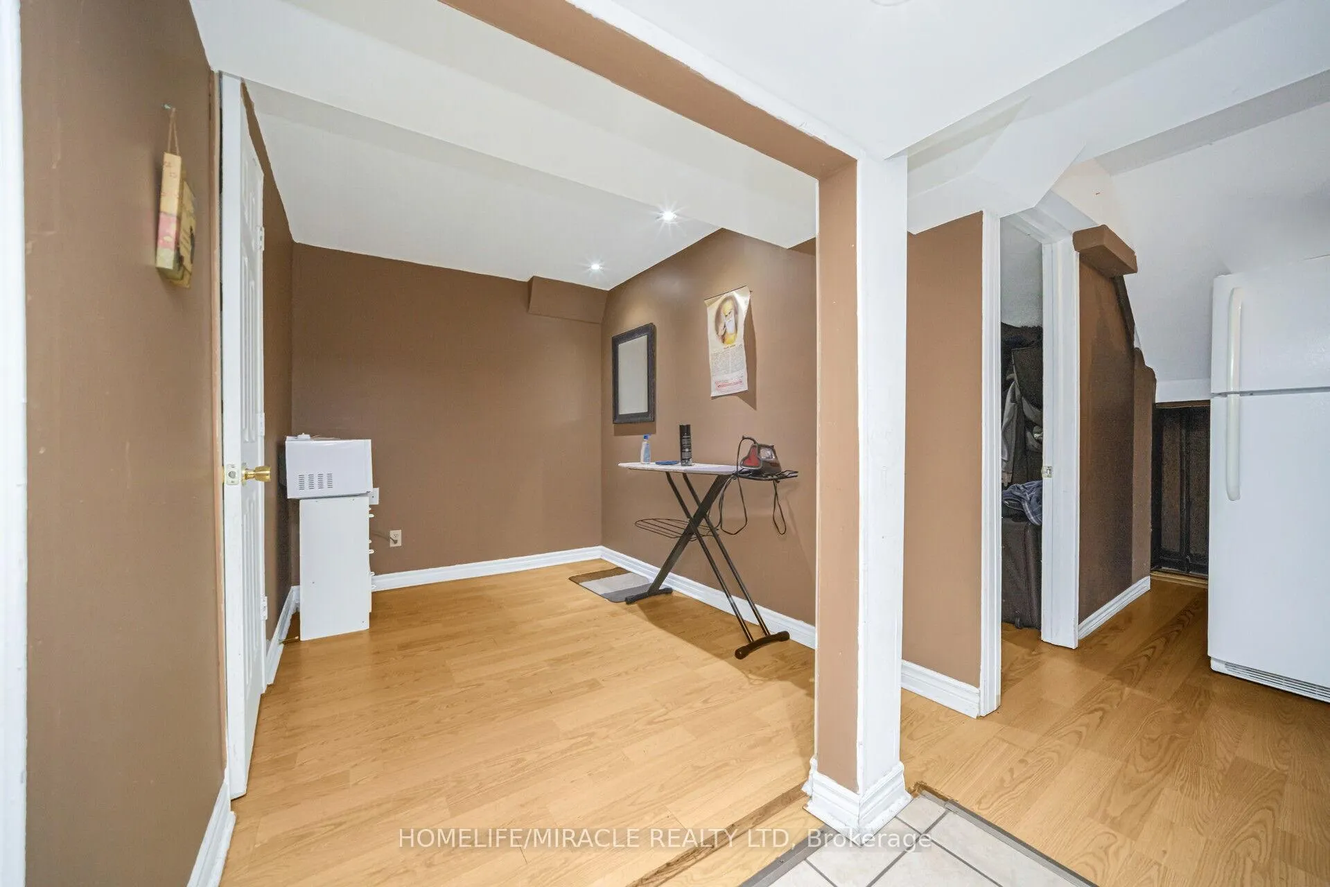 Photo 38 of 15 Starhill Crescent, Brampton, Sandringham-Wellington — HOMEH