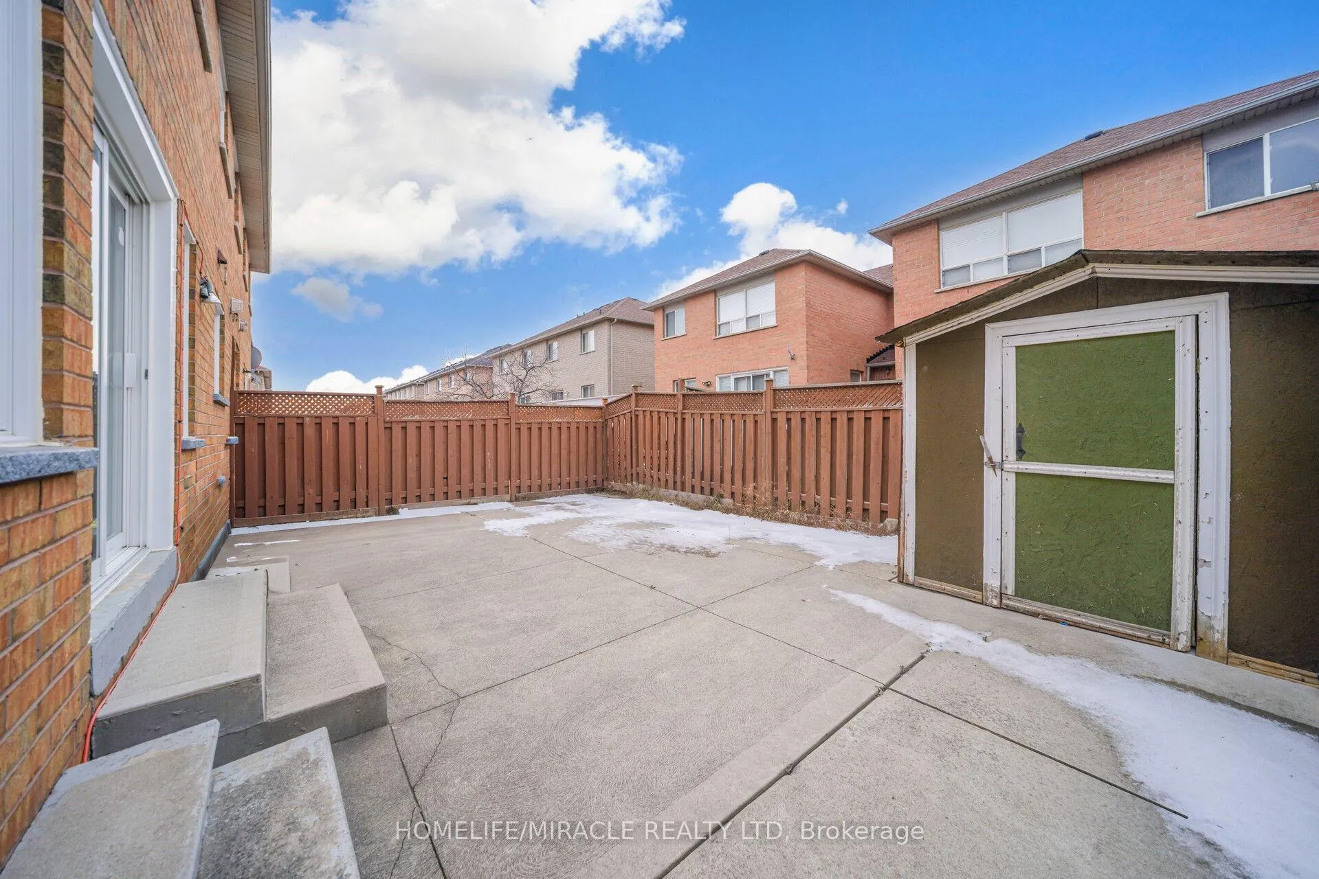 Photo 42 of 15 Starhill Crescent, Brampton, Sandringham-Wellington — HOMEH