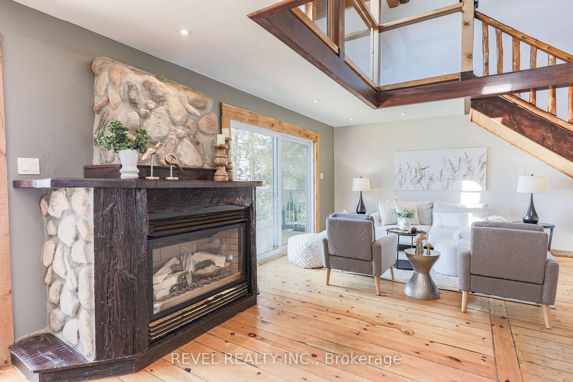 Photo 11 of 45 Loon Street, Kawartha Lakes, Ops — HOMEH