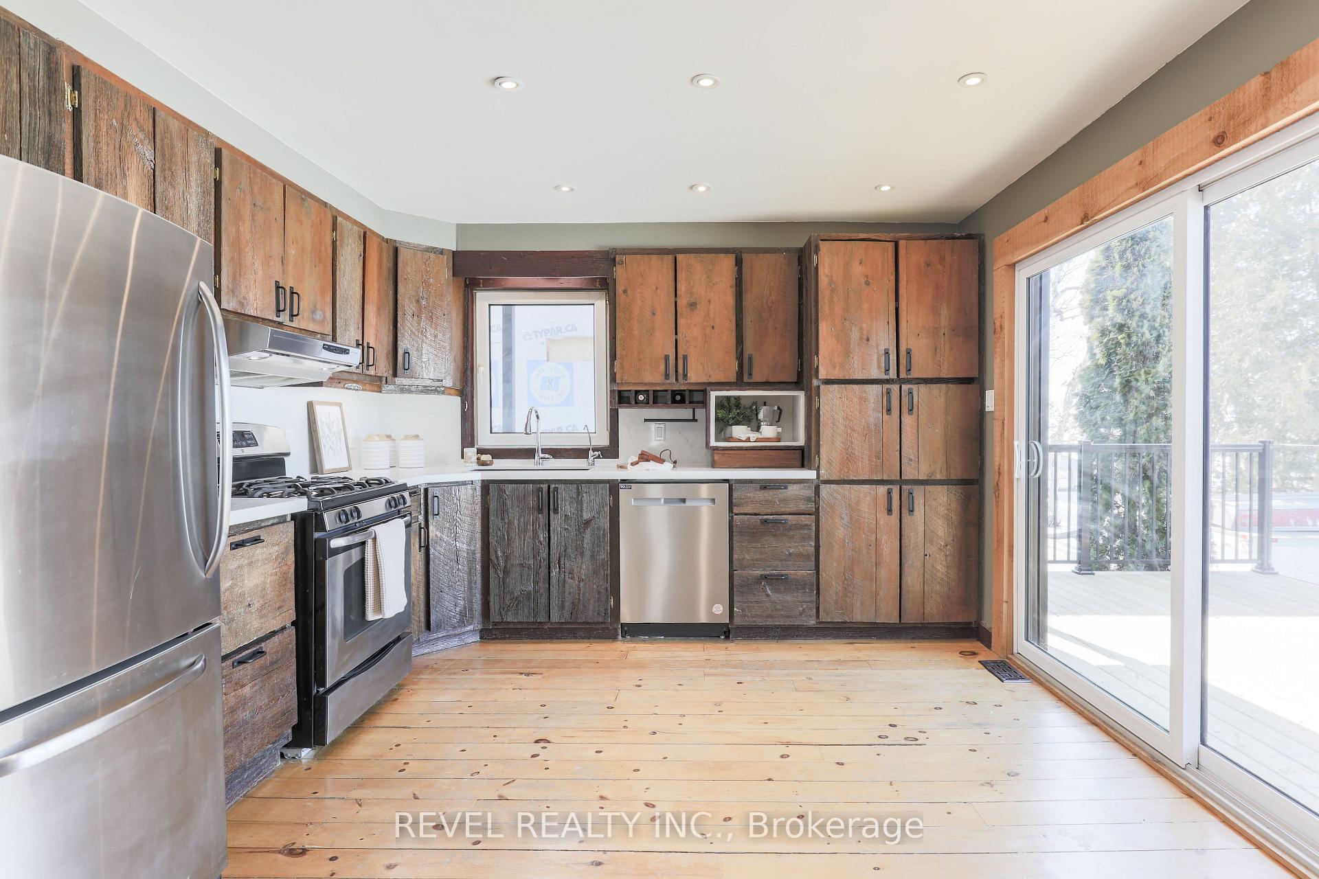 Photo 14 of 45 Loon Street, Kawartha Lakes, Ops — HOMEH