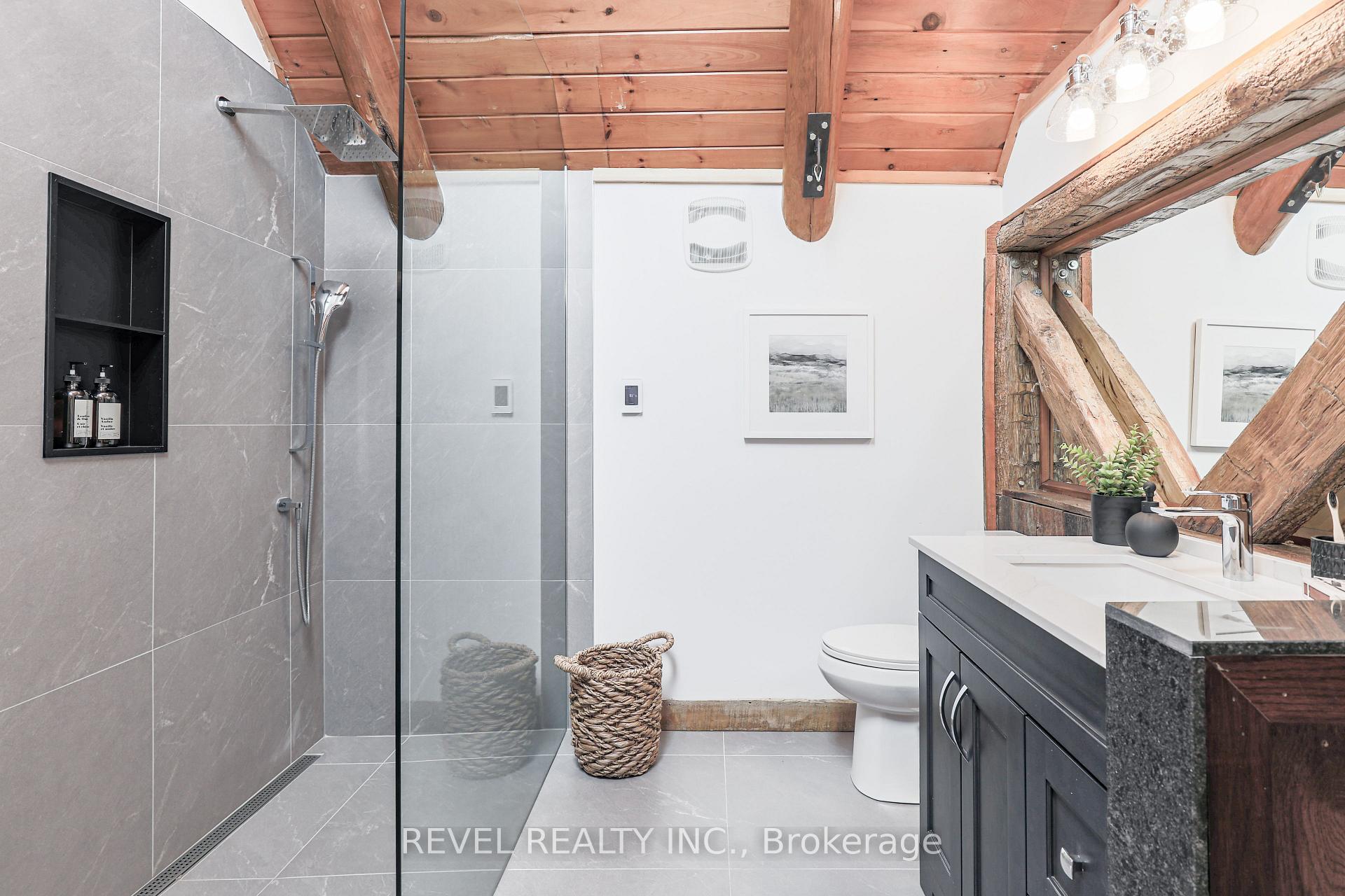 Photo 21 of 45 Loon Street, Kawartha Lakes, Ops — HOMEH