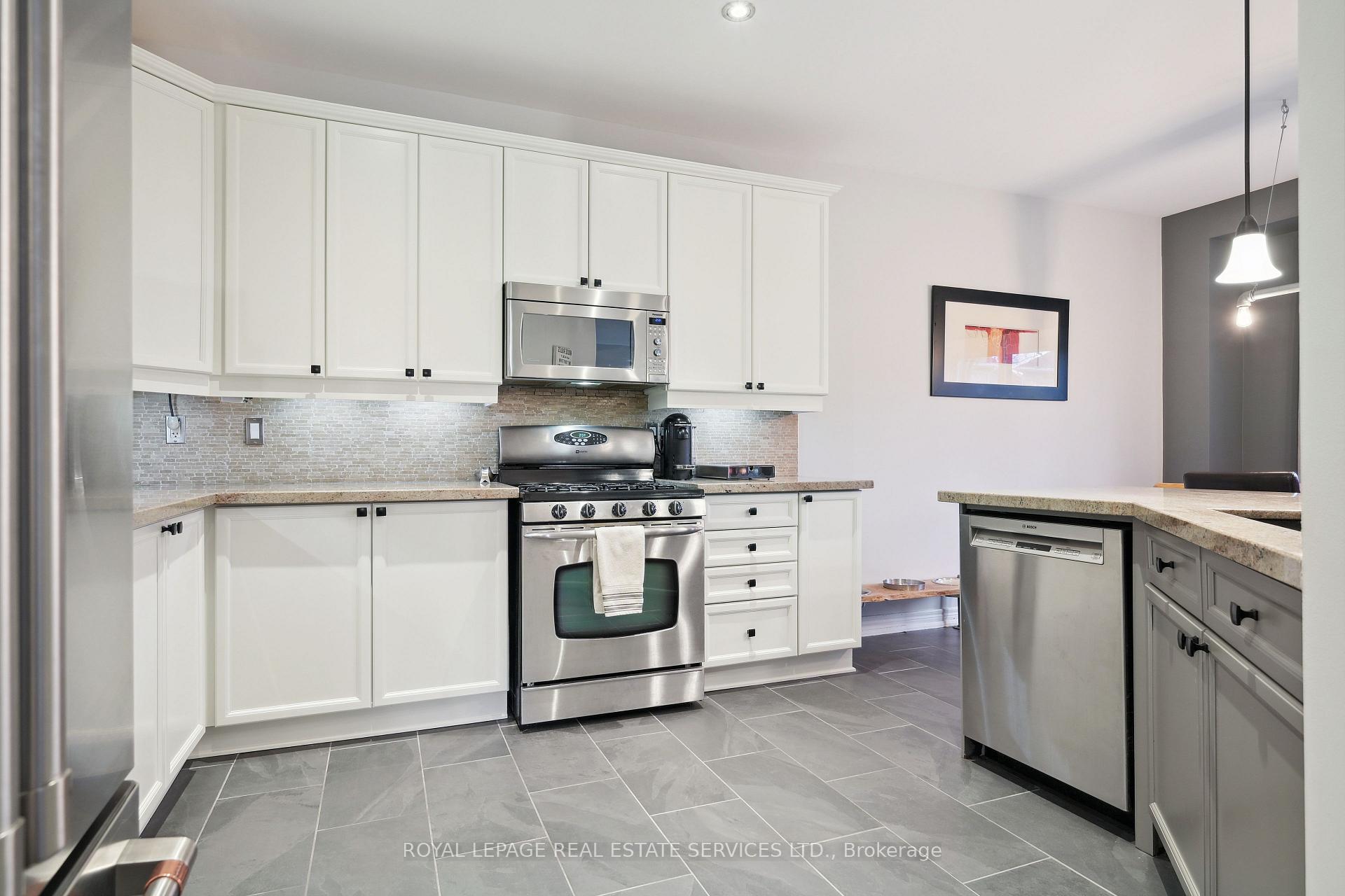 Photo 9 of 430 Black Drive, Milton, Clarke — HOMEH