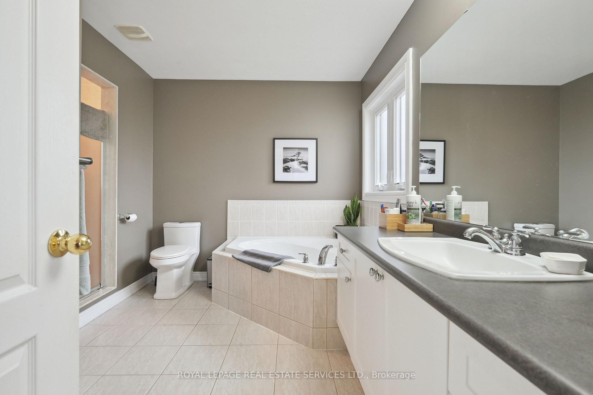 Photo 20 of 430 Black Drive, Milton, Clarke — HOMEH