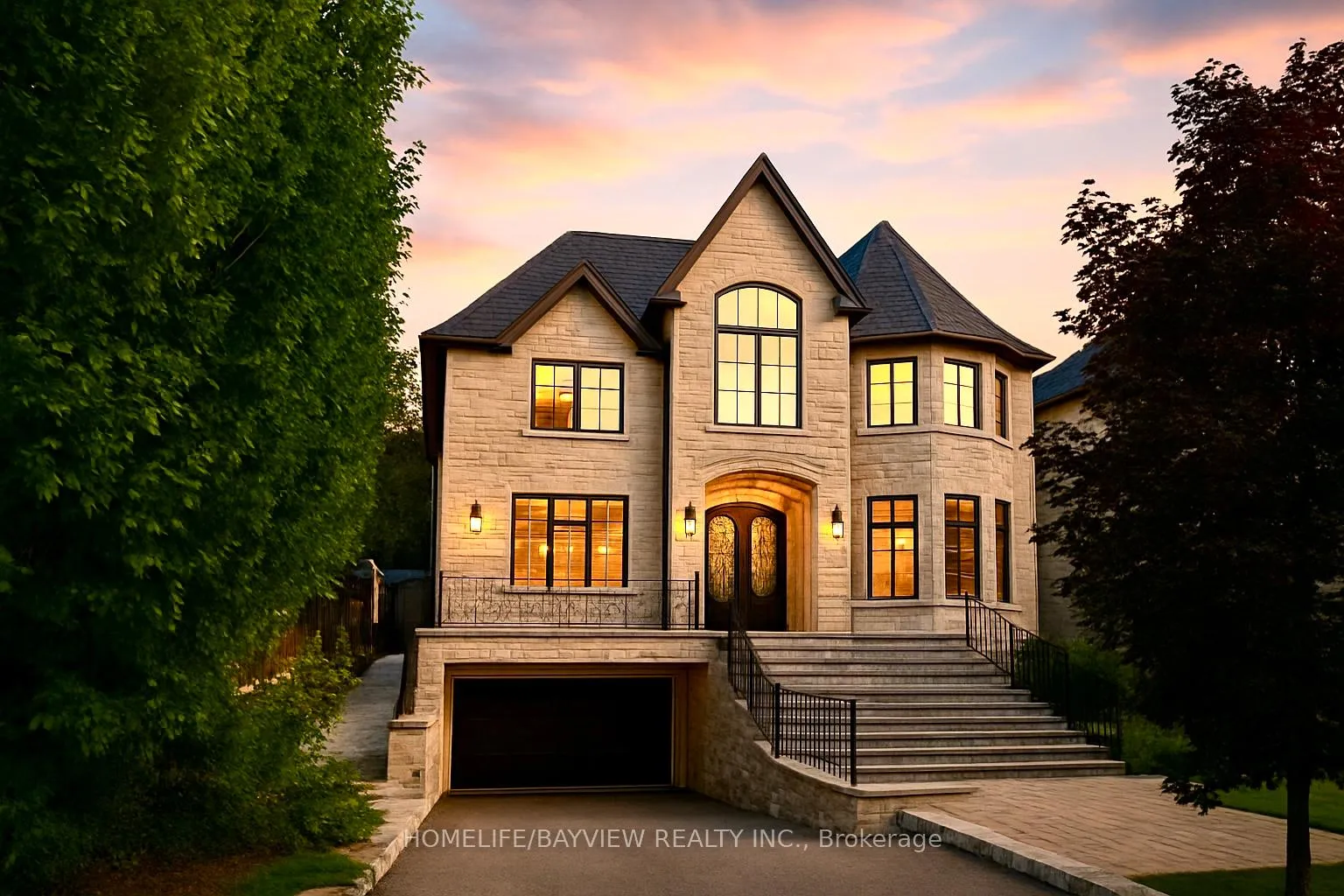 Photo 1 of 111 Hillview Road, Aurora, Aurora Village — HOMEH