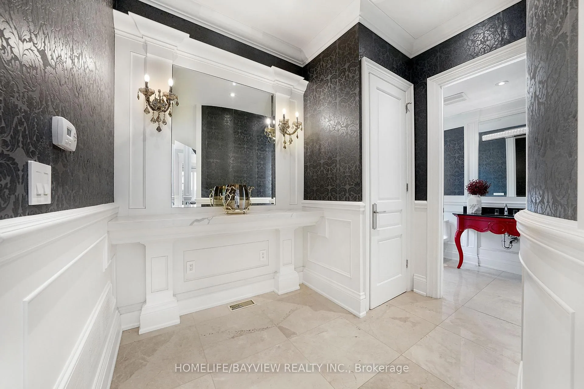 Photo 13 of 111 Hillview Road, Aurora, Aurora Village — HOMEH