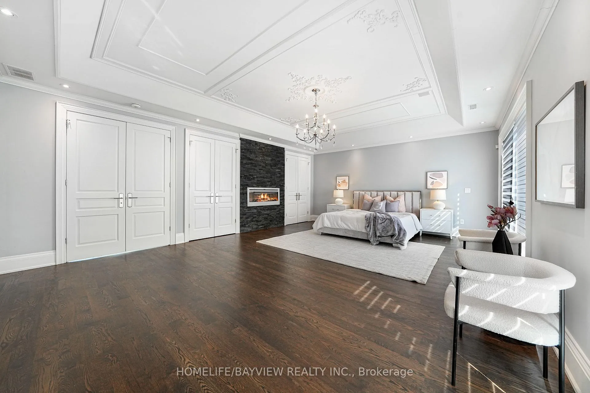 Photo 25 of 111 Hillview Road, Aurora, Aurora Village — HOMEH