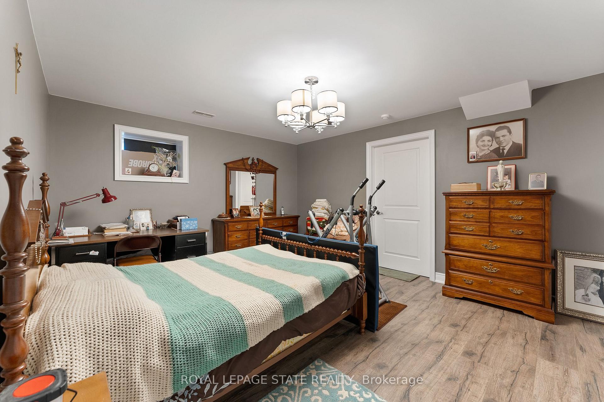 Photo 45 of 9848 Twenty Road W, Hamilton, Villages of Glancaster — HOMEH