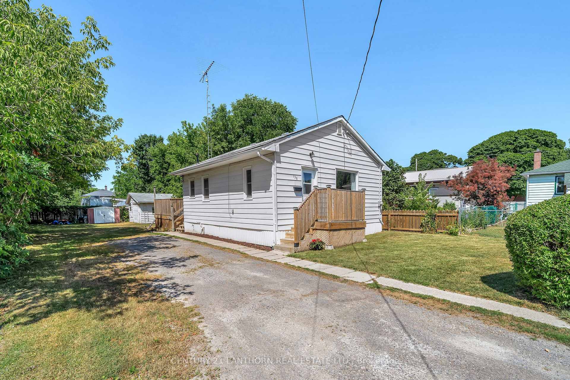 Photo 18 of 138 Stanley Street, Belleville, Belleville Ward — HOMEH