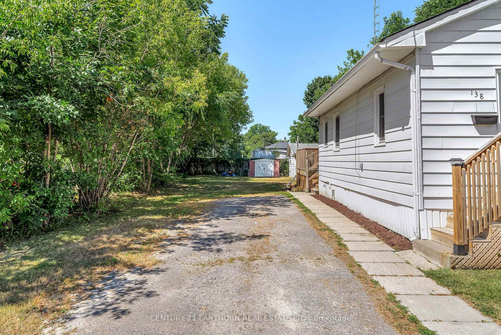 Photo 5 of 138 Stanley Street, Belleville, Belleville Ward — HOMEH