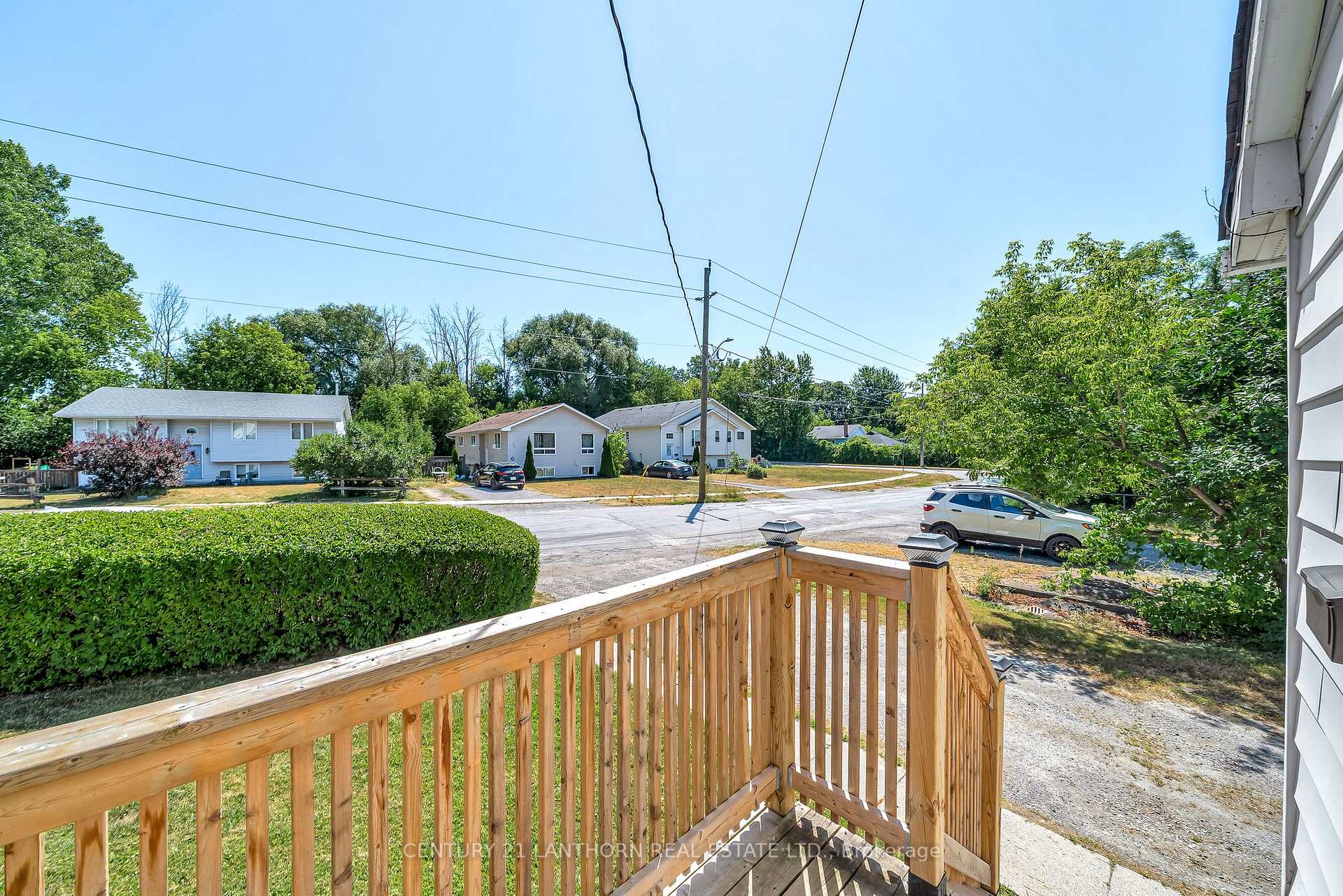 Photo 6 of 138 Stanley Street, Belleville, Belleville Ward — HOMEH