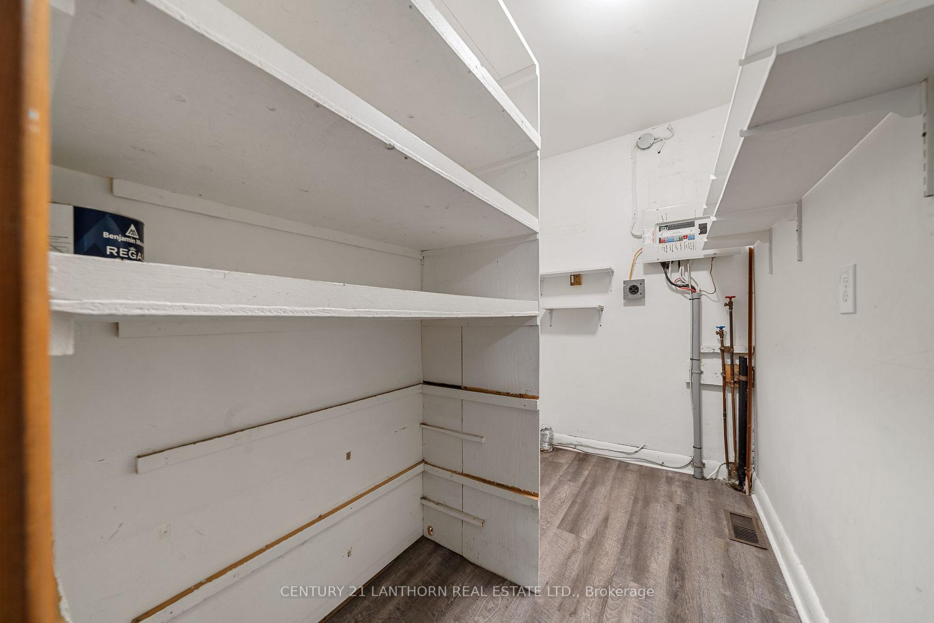 Photo 27 of 138 Stanley Street, Belleville, Belleville Ward — HOMEH