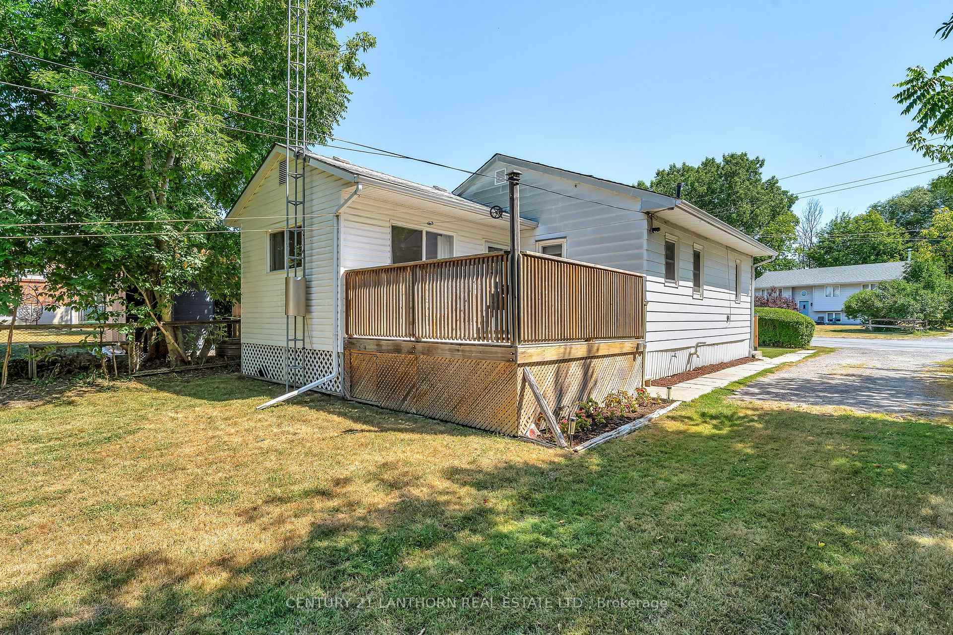 Photo 34 of 138 Stanley Street, Belleville, Belleville Ward — HOMEH