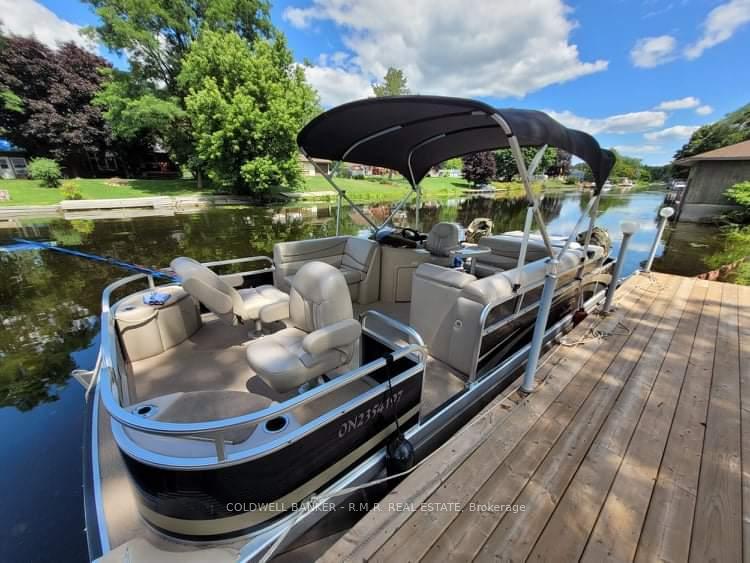 Photo 4 of 38 Maple Grove Road, Kawartha Lakes, Fenelon — HOMEH