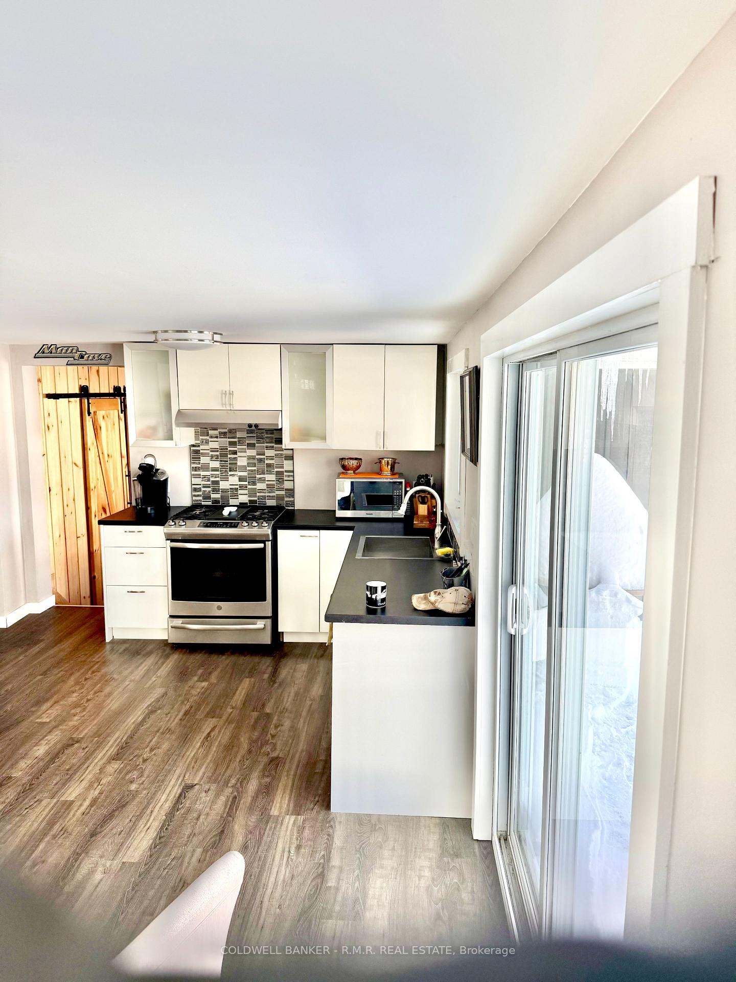 Photo 17 of 38 Maple Grove Road, Kawartha Lakes, Fenelon — HOMEH